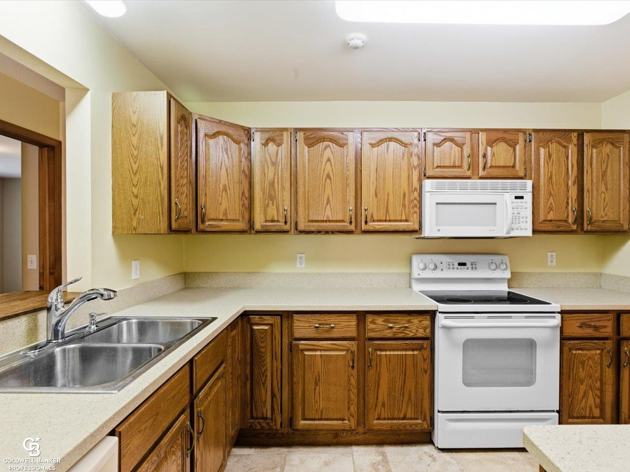 7262 Lakeshore Road, Lakeport, MI 48059 — Photo 5