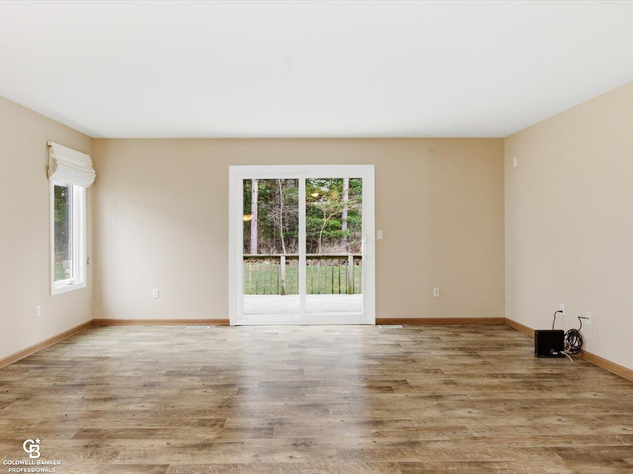 7262 Lakeshore Road, Lakeport, MI 48059 — Photo 12