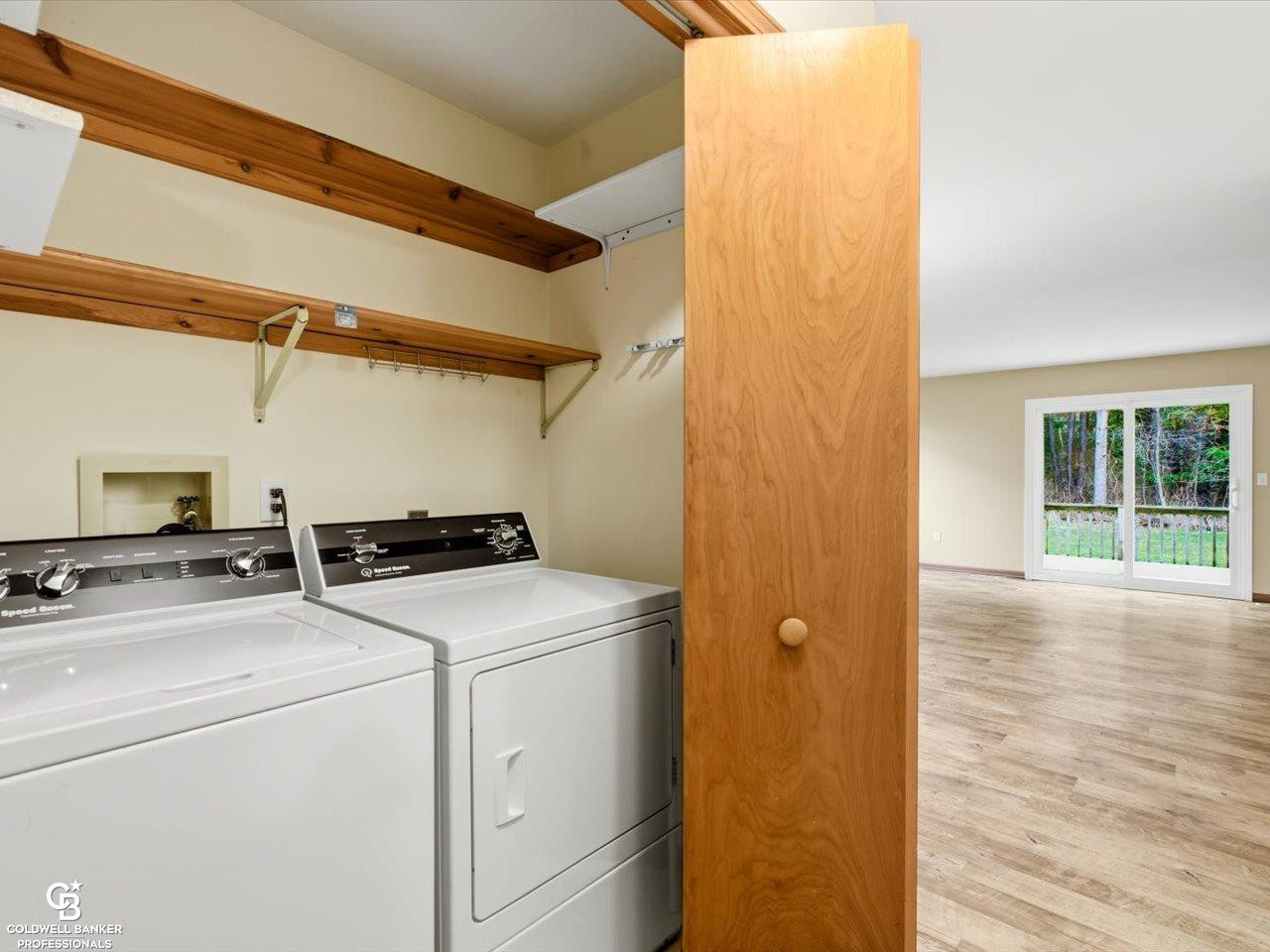 7262 Lakeshore Road, Lakeport, MI 48059 — Photo 27