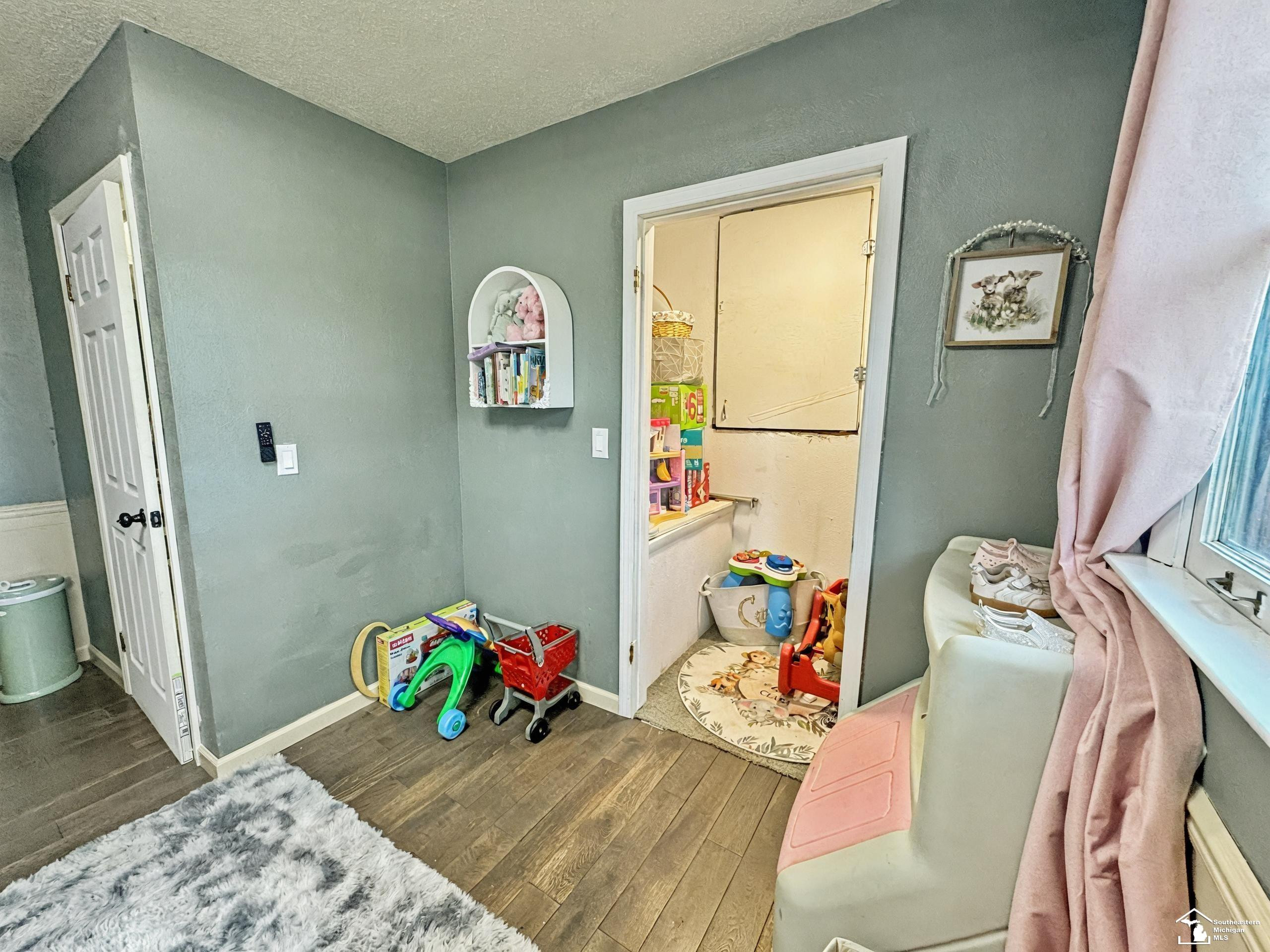 7252 Douglas Road, Lambertville, MI 48144 — Photo 18