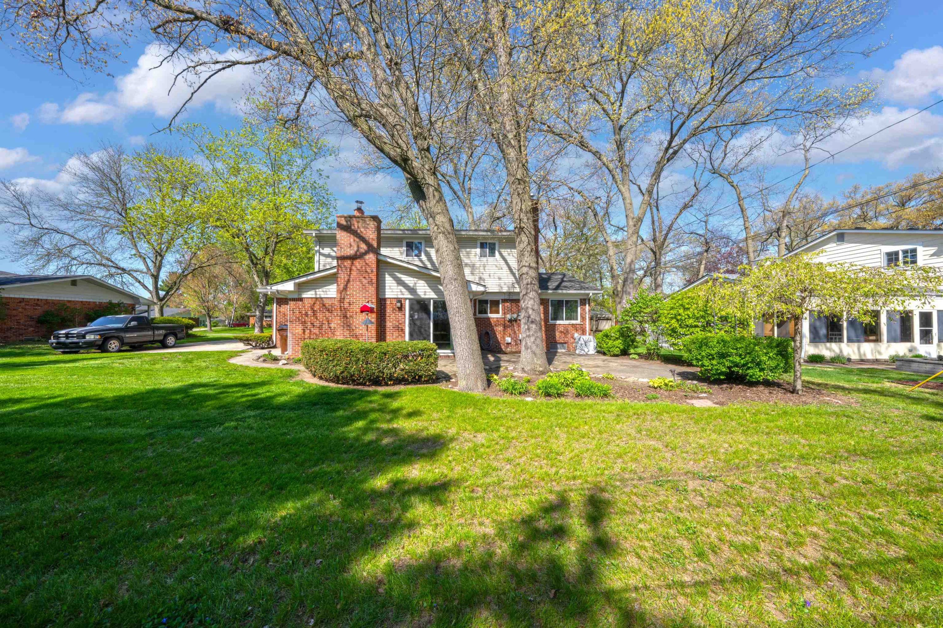 6486 Thorneycroft Drive, Shelby Twp, MI 48316 — Photo 40