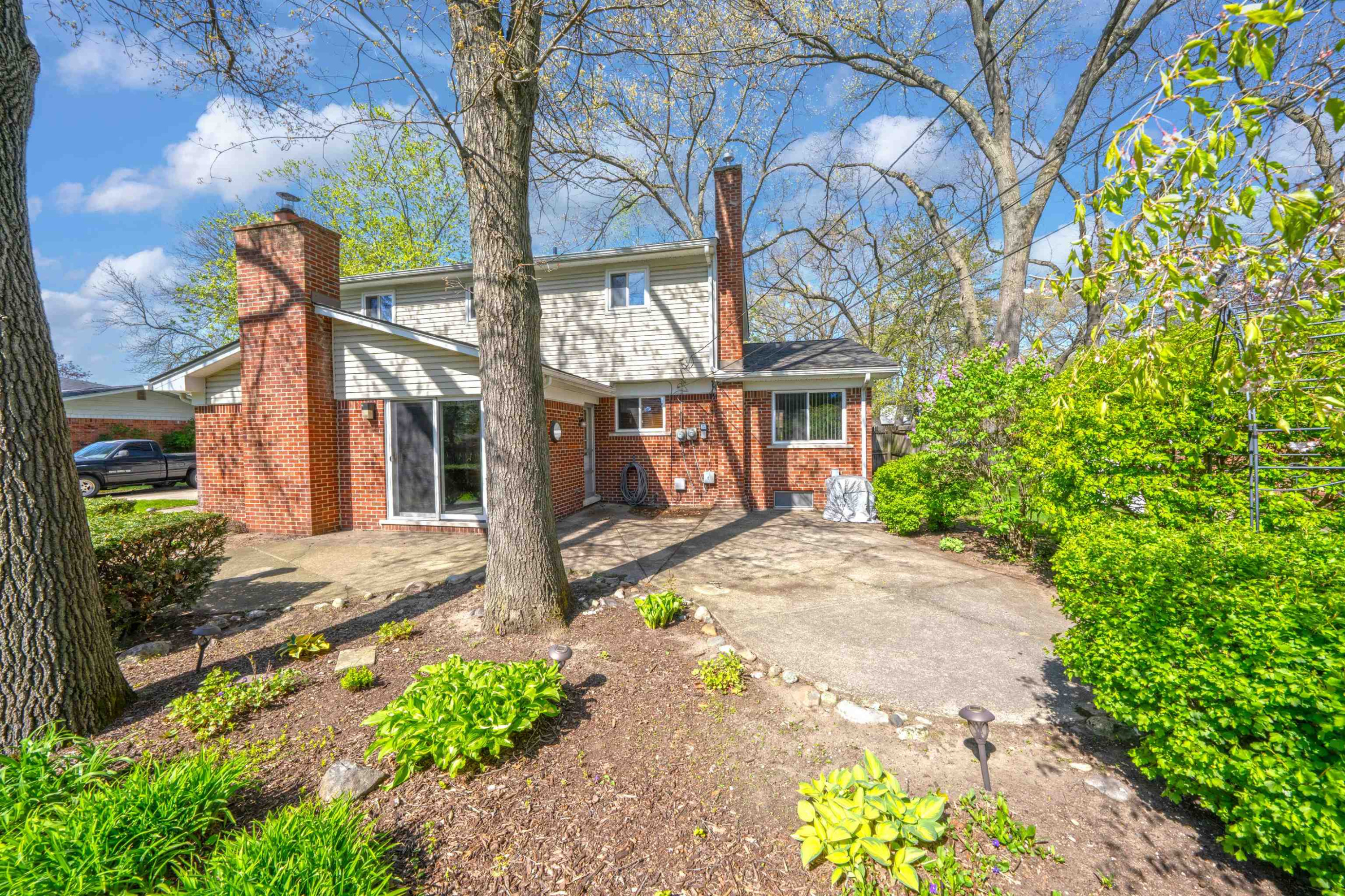 6486 Thorneycroft Drive, Shelby Twp, MI 48316 — Photo 42
