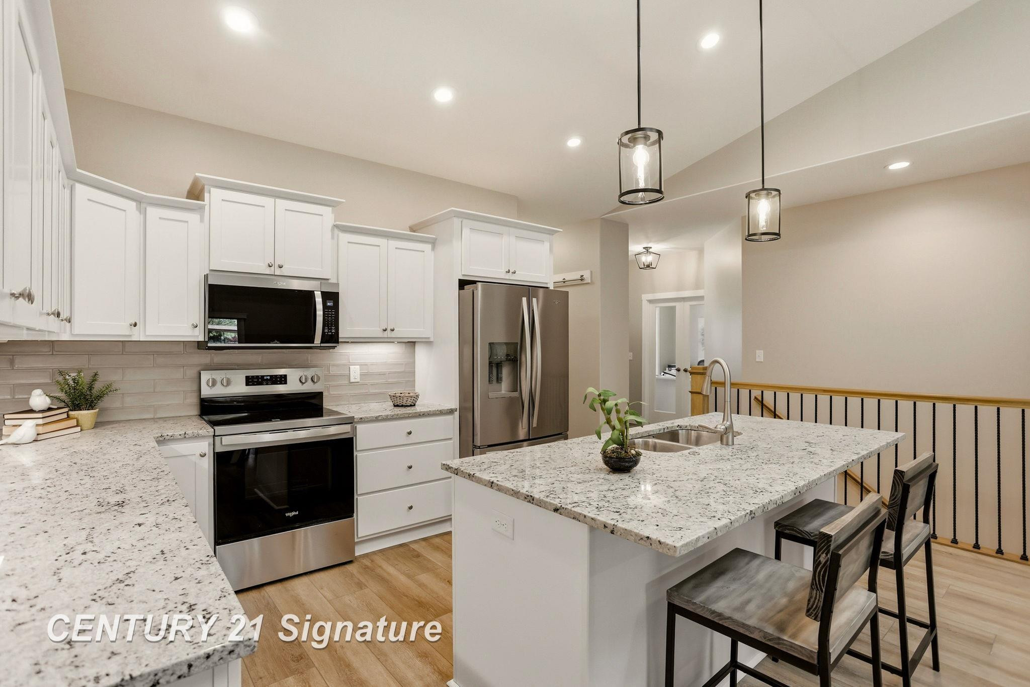 4073 Woodburn Court, 38, Saginaw, MI 48603 — Photo 16