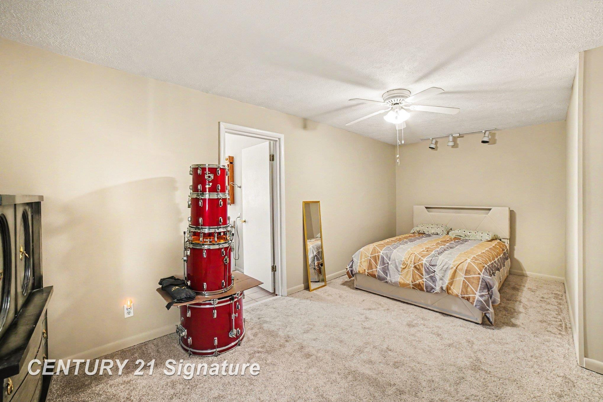 707 Garwood Street, Mount Pleasant, MI 48858 — Photo 9