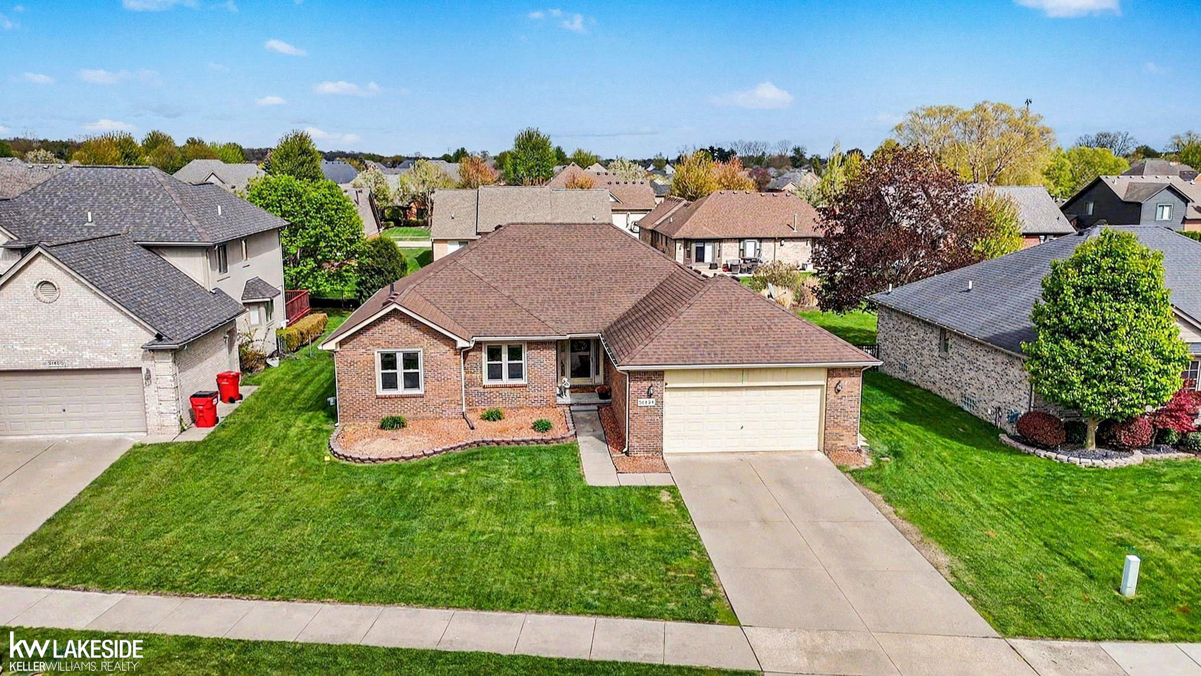 51434 Blue Spruce Drive, MI 48042 — Photo 29