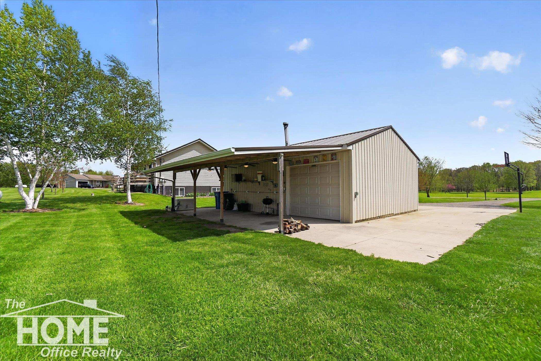 9351 Michelle Drive, Durand, MI 48429 — Photo 7