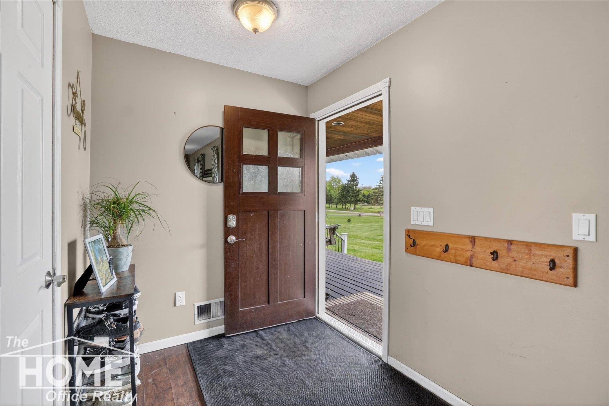 9351 Michelle Drive, Durand, MI 48429 — Photo 10