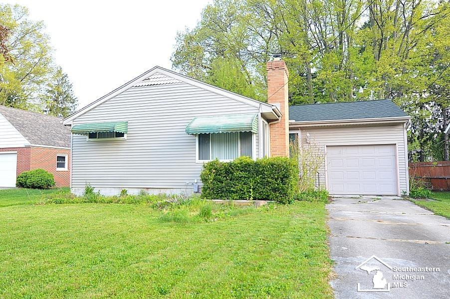 1112 S Park Drive, Temperance, MI 48182 — front exterior