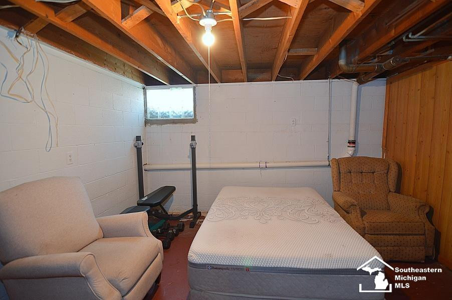 1112 S Park Drive, Temperance, MI 48182 — Photo 9