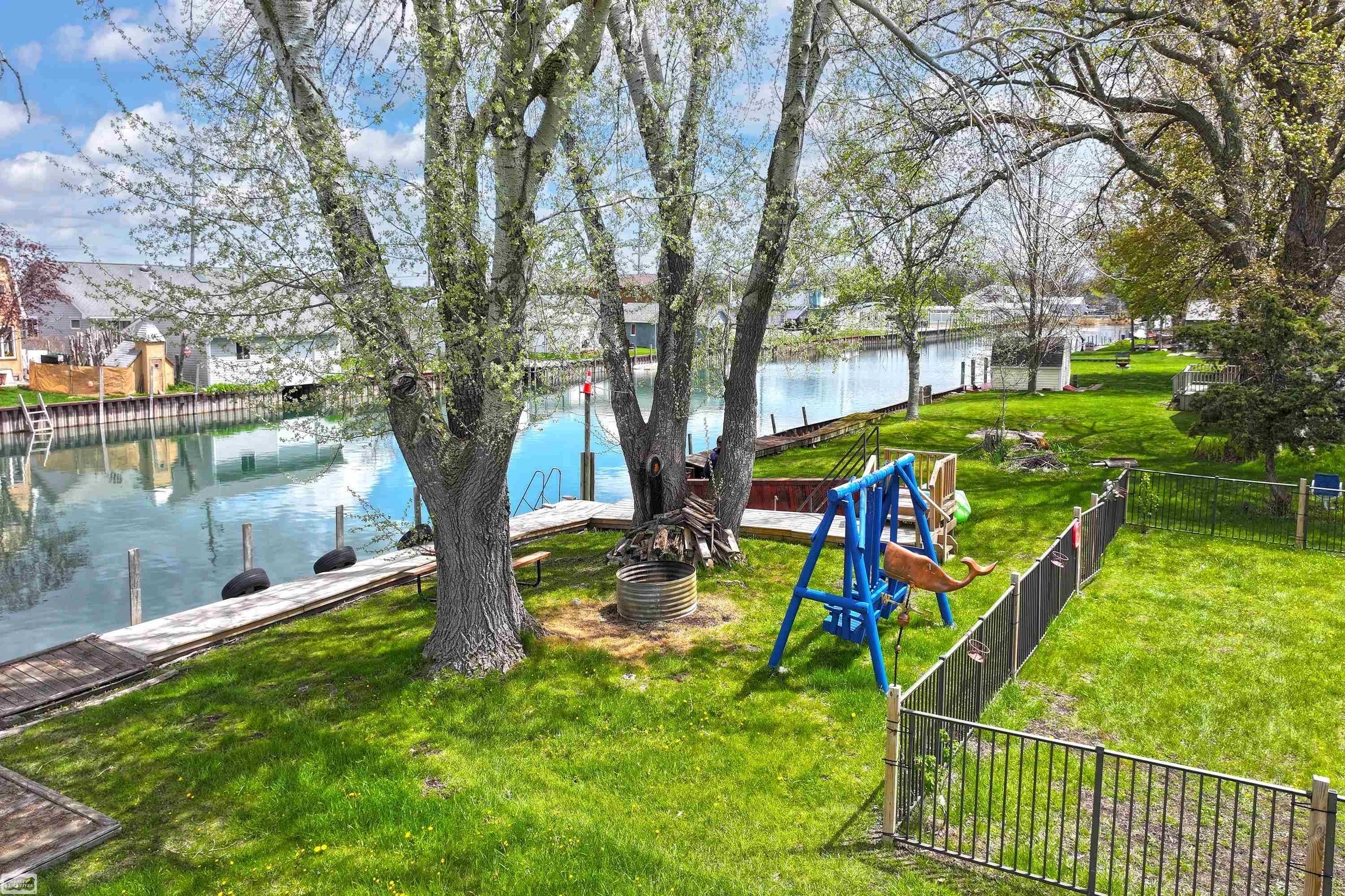 6334 Marina Drive, Algonac, MI 48001 — Photo 28