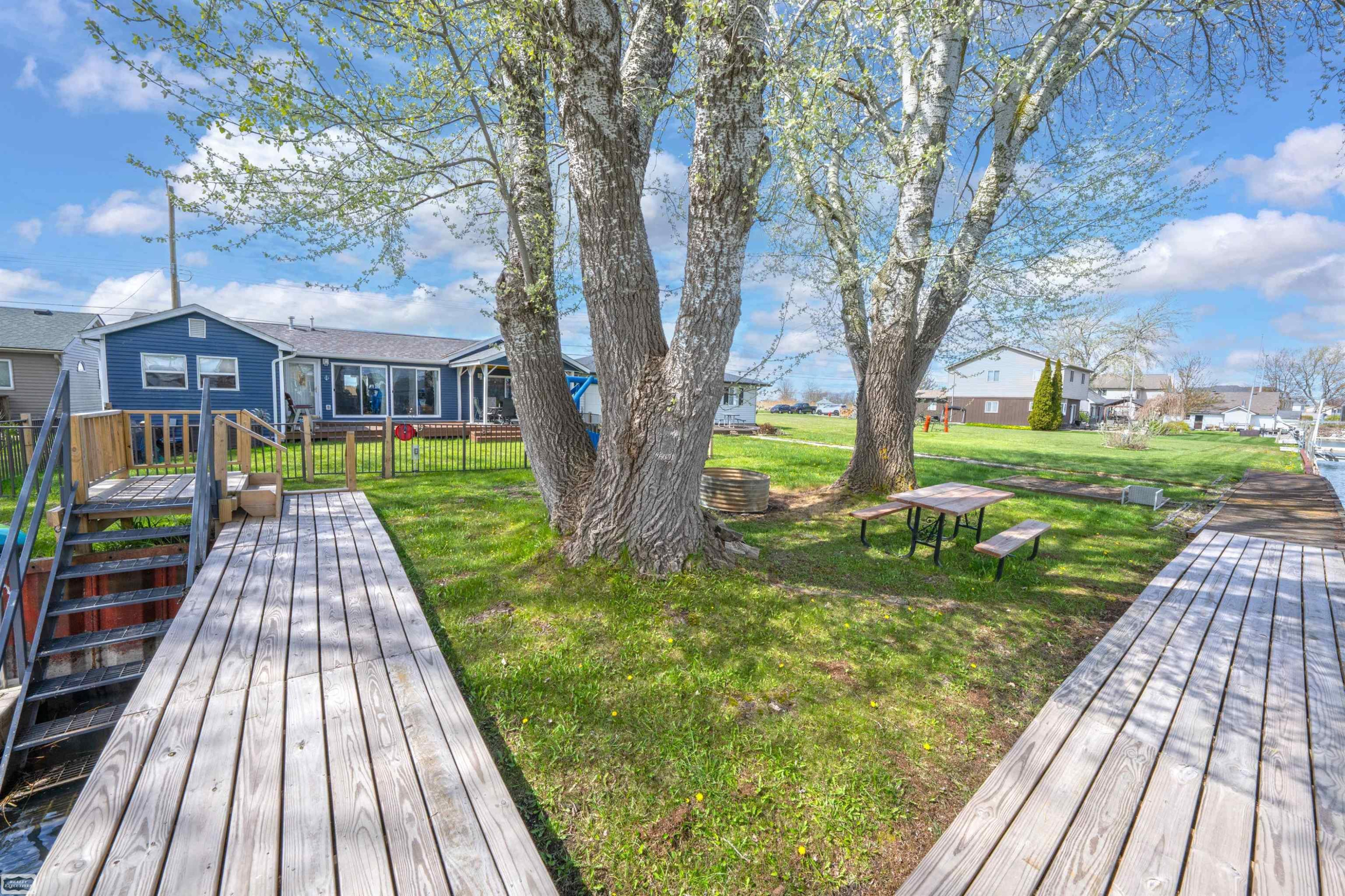 6334 Marina Drive, Algonac, MI 48001 — Photo 35