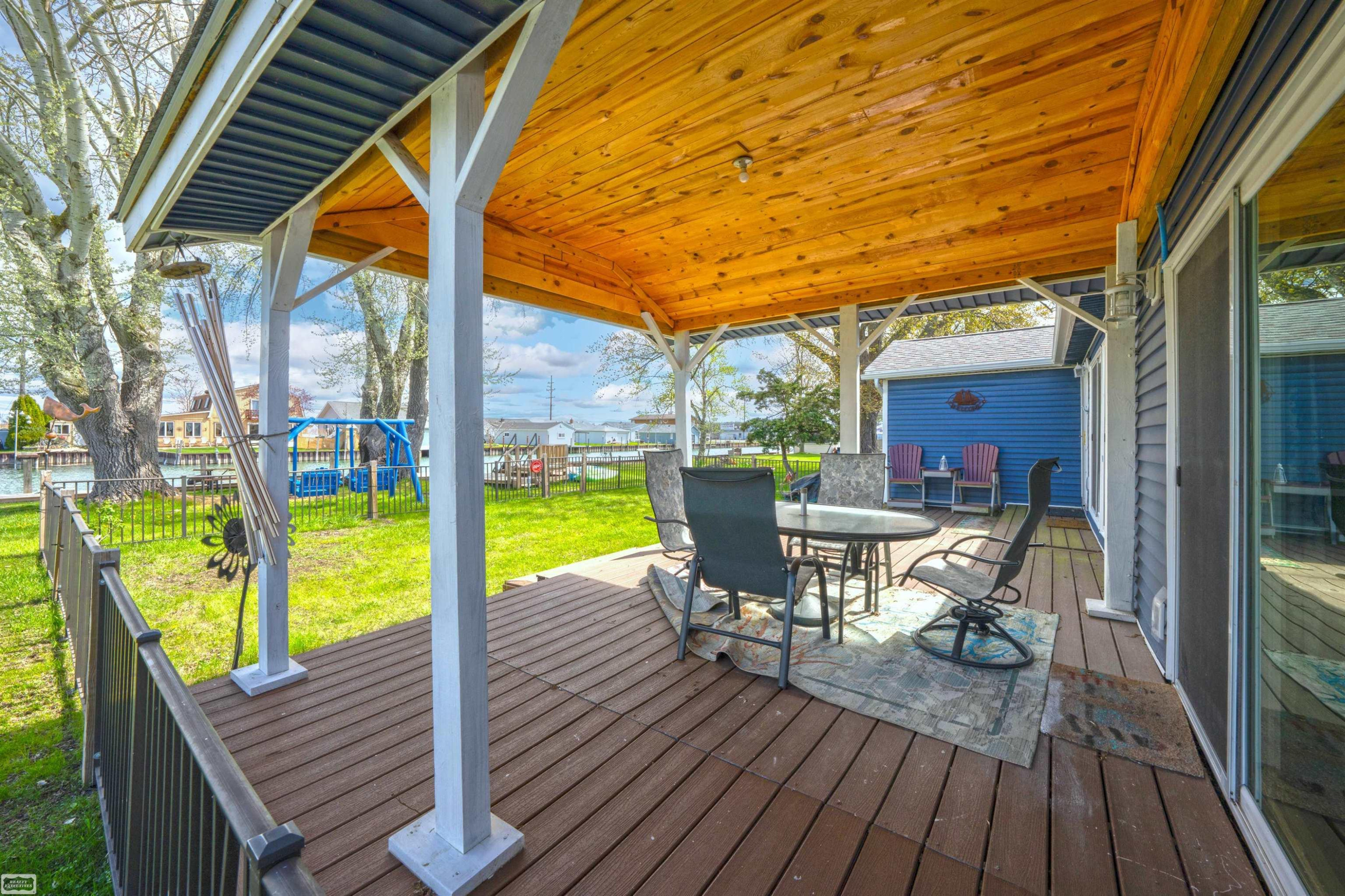 6334 Marina Drive, Algonac, MI 48001 — Photo 21