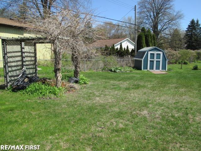 6004 Lakeshore Road, MI 48059 — Photo 6