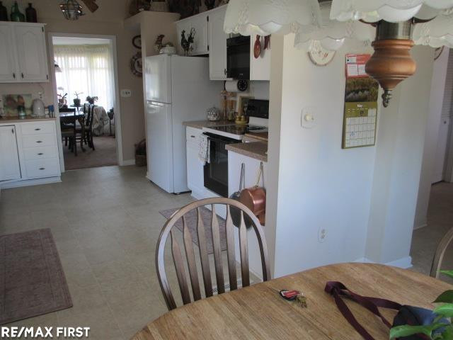 6004 Lakeshore Road, MI 48059 — Photo 19