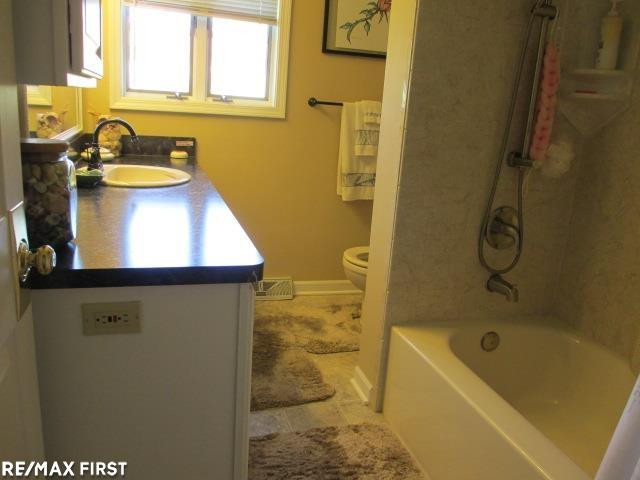 6004 Lakeshore Road, MI 48059 — Photo 27
