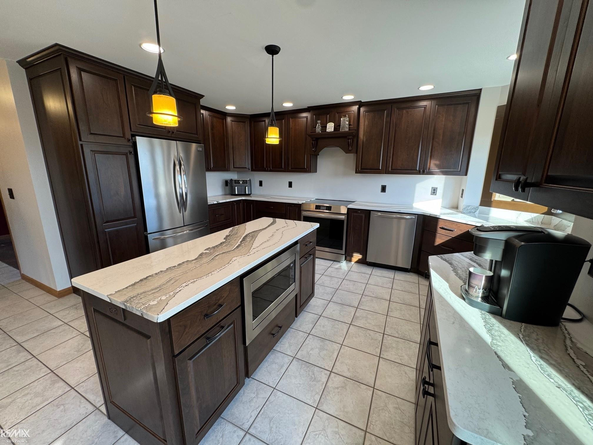 9817 Oatman Road, MI 48006 — Photo 7