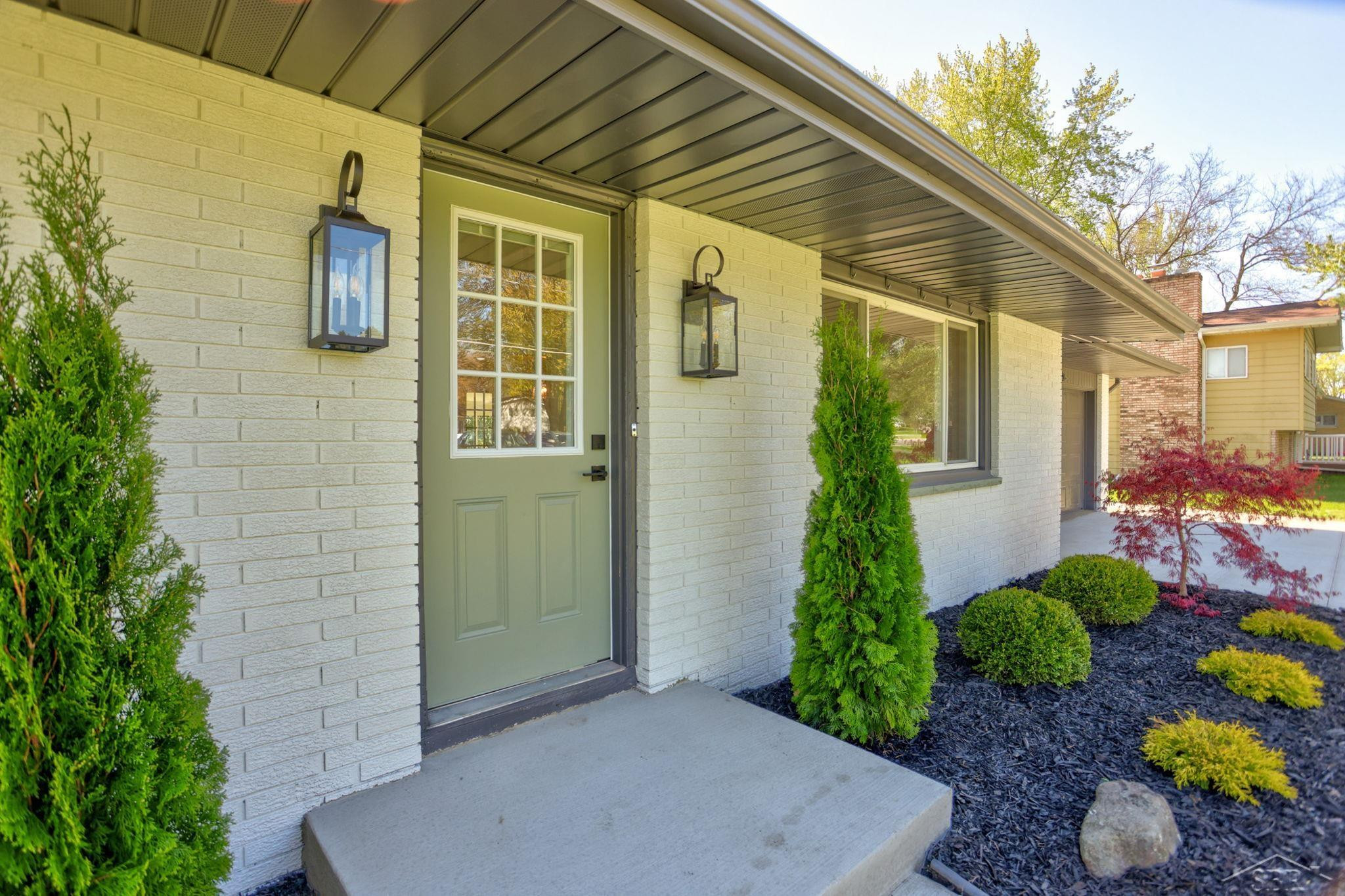 3950 N Thomas Road, Freeland, MI 48623 — Photo 3