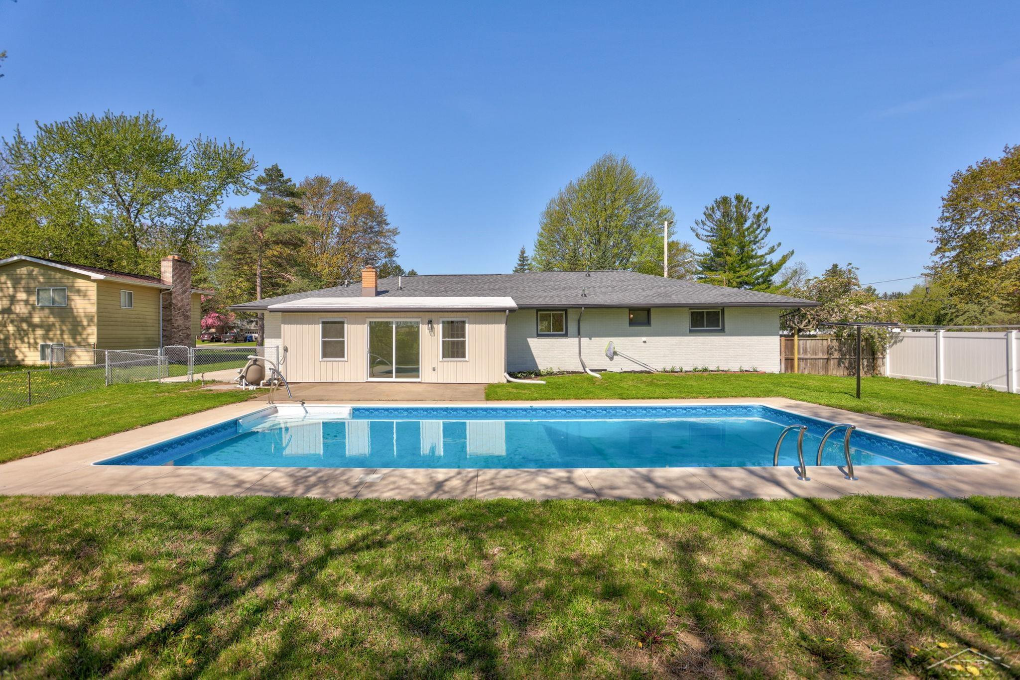 3950 N Thomas Road, Freeland, MI 48623 — Photo 37