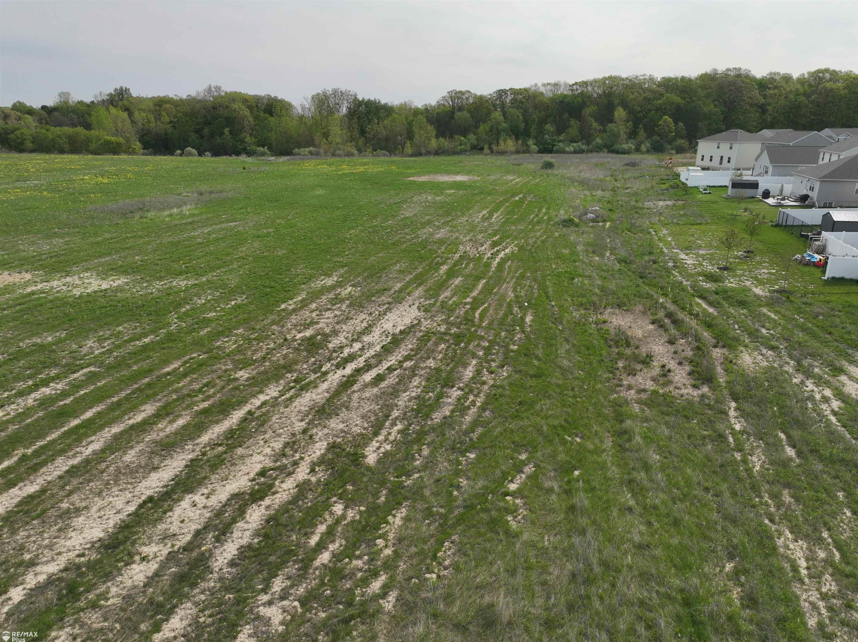 Woodbridge Park Avenue, Lapeer, MI 48446 — Photo 6