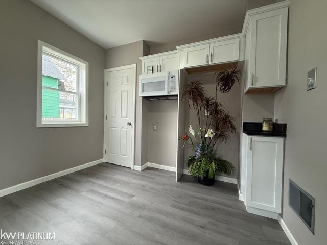 604 11th Street, Port Huron, MI 48060 — Photo 7
