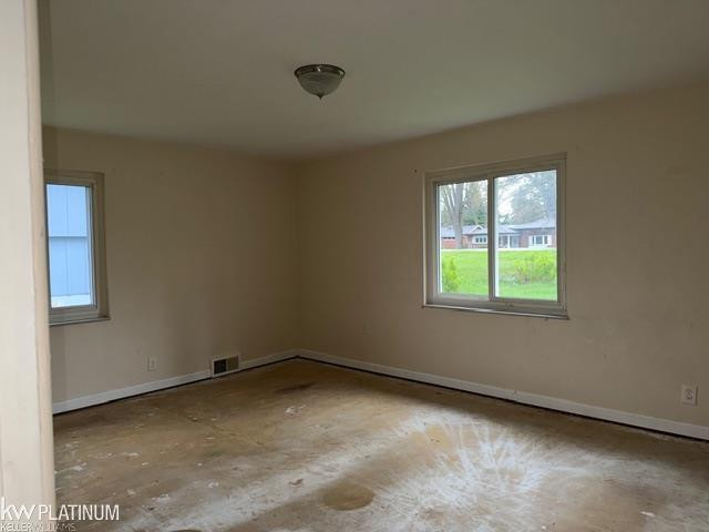 5439 River Road, MI — Photo 8