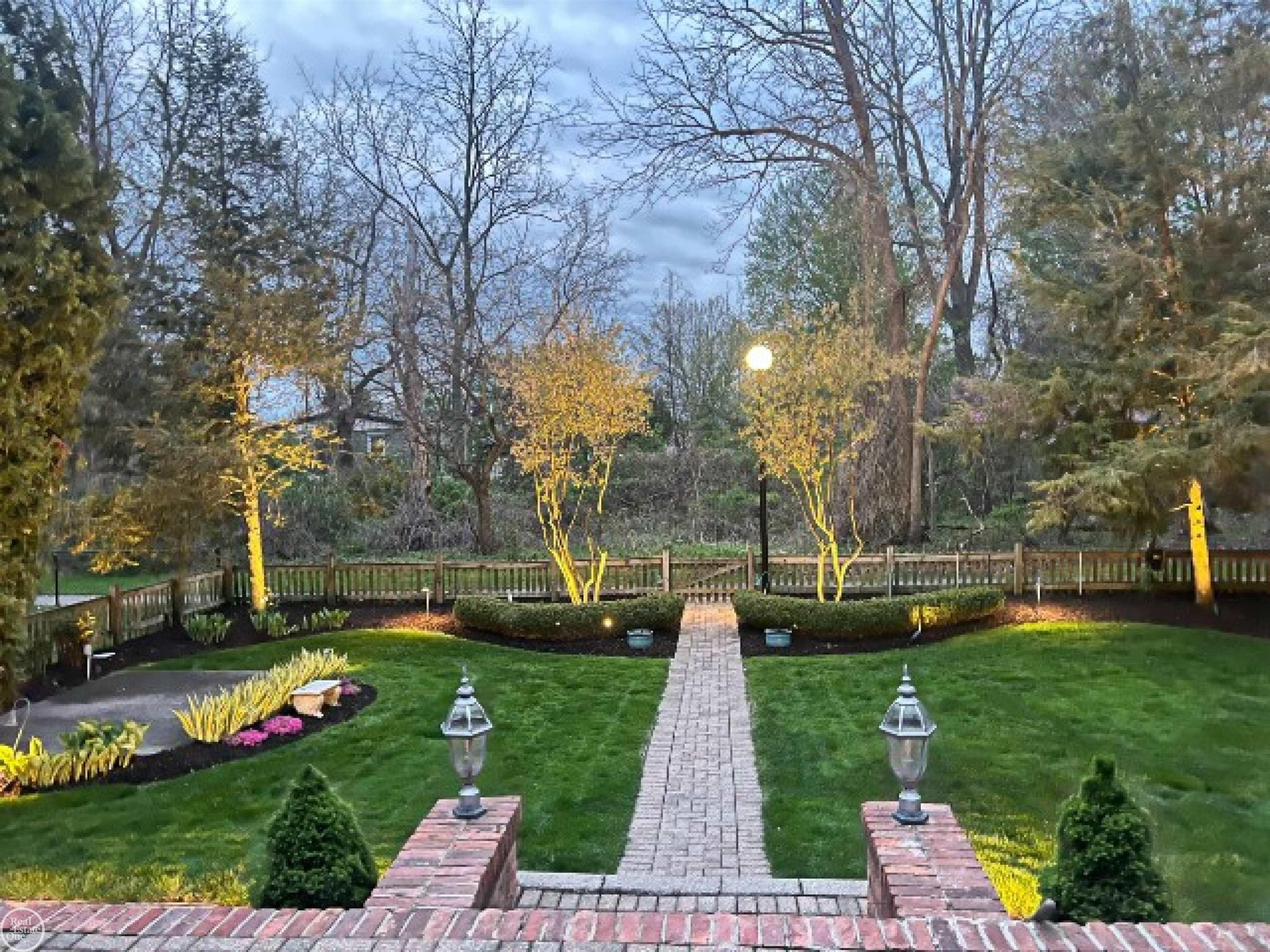 15790 Farmview Court, Fraser, MI 48026 — Photo 40