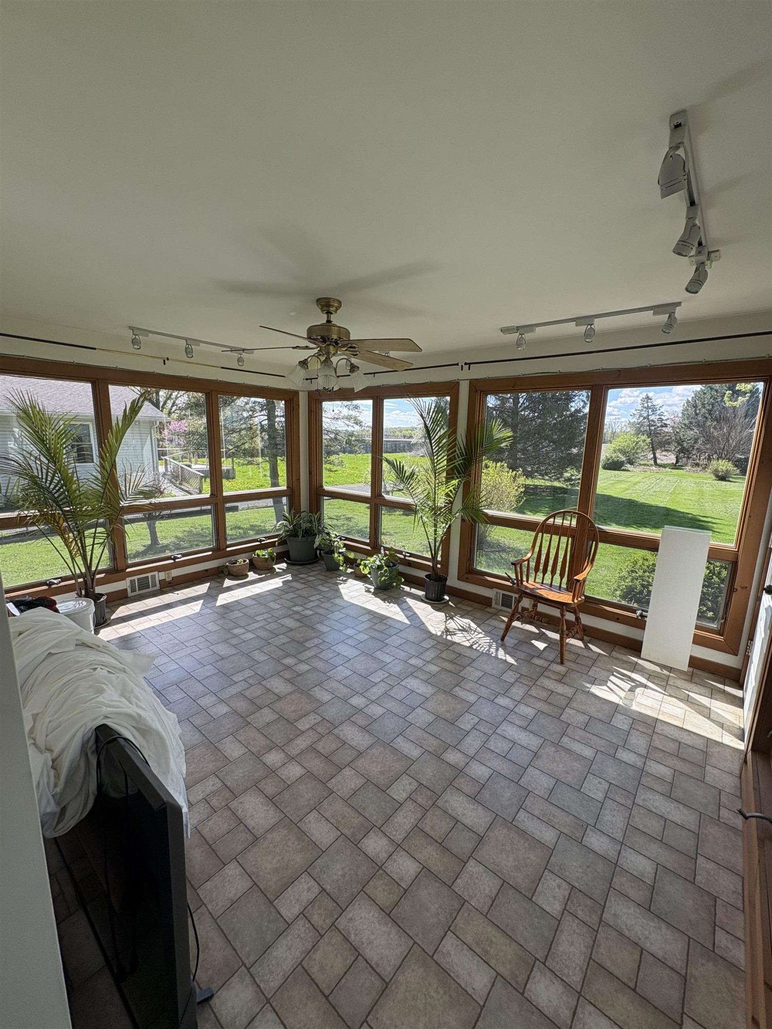 1891 W Moore Road, Bridgeport, MI 48601 — Photo 14