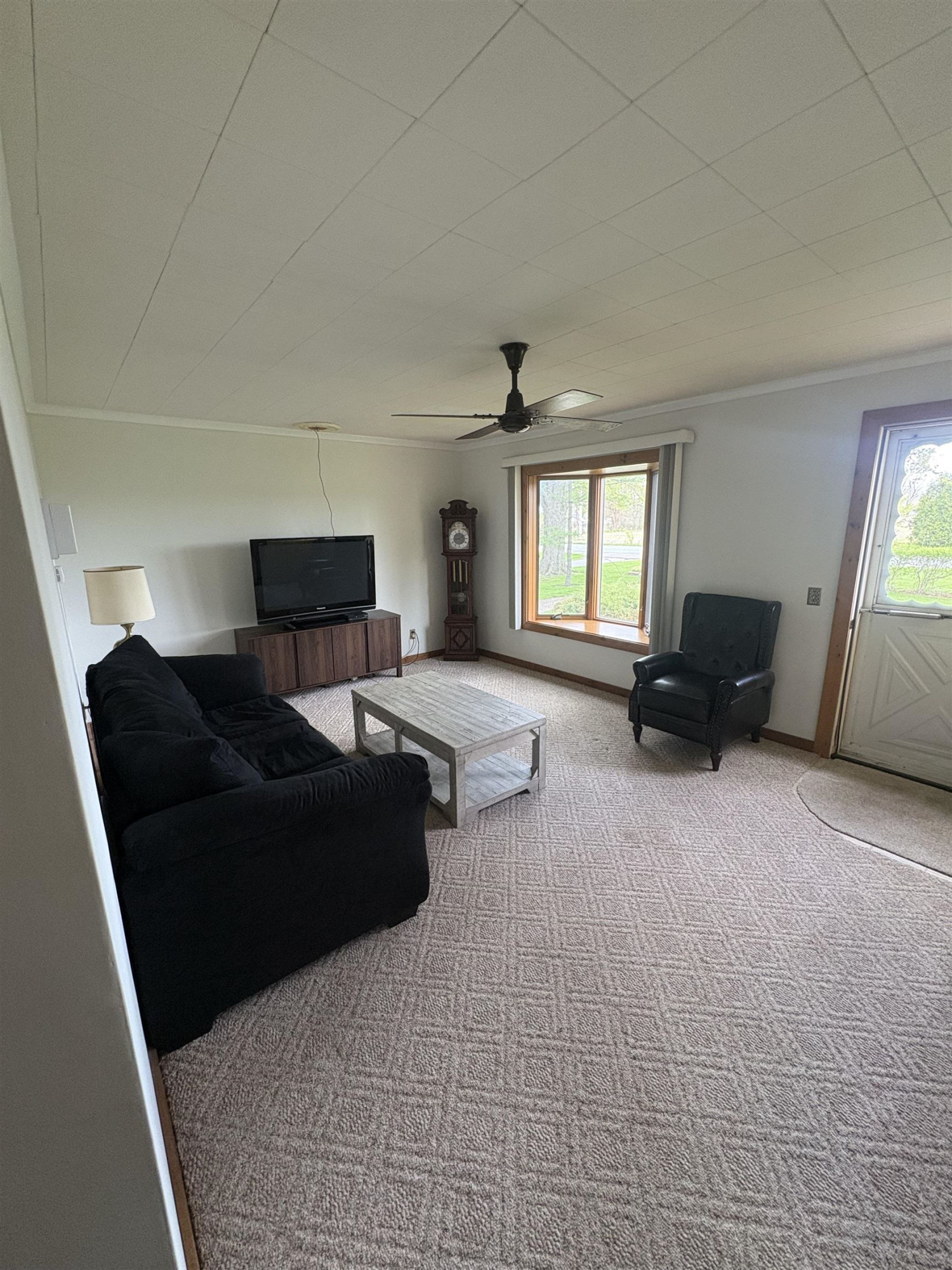 1891 W Moore Road, Bridgeport, MI 48601 — Photo 3