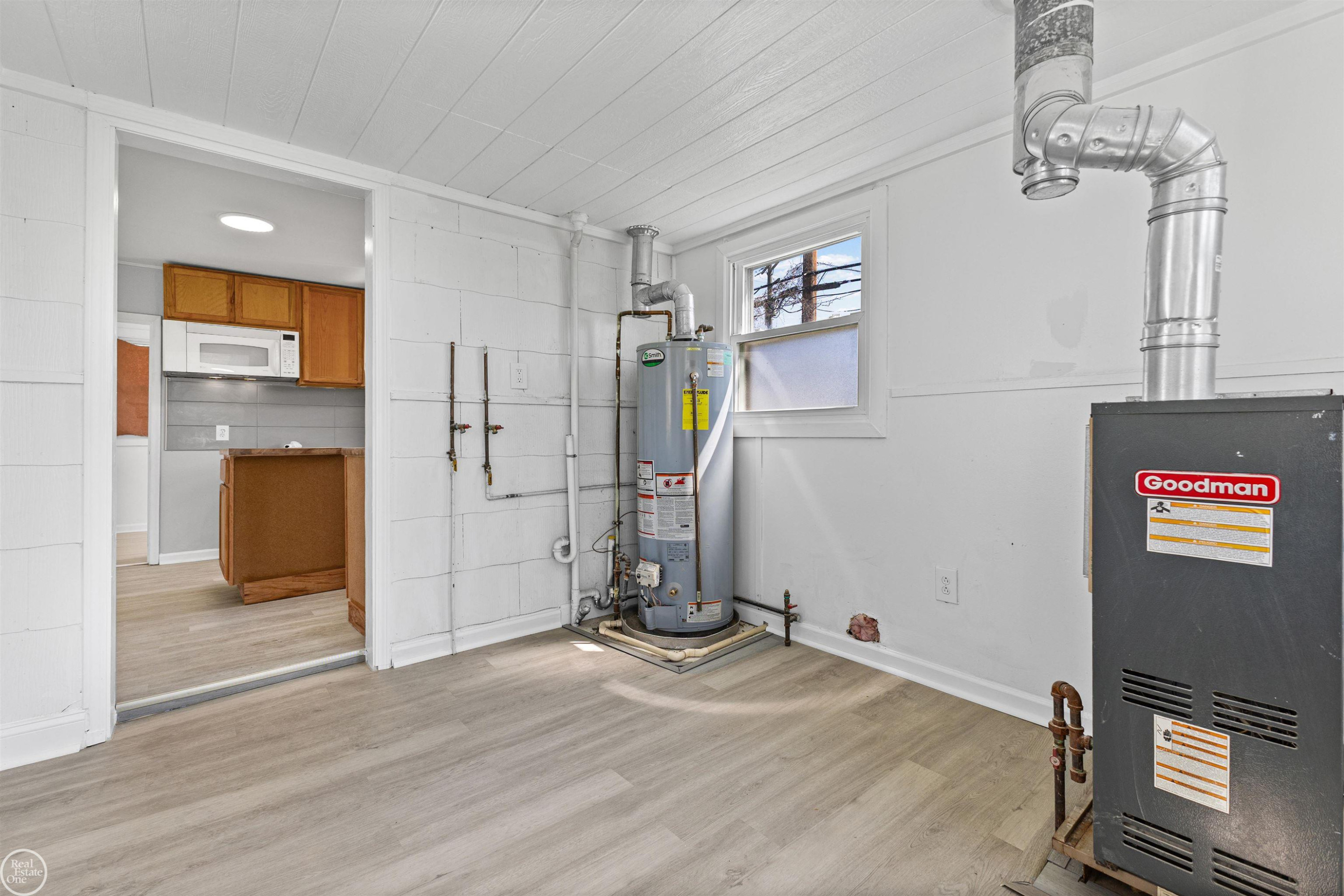 26500 Greenleaf Street, Roseville, MI 48066 — Photo 25