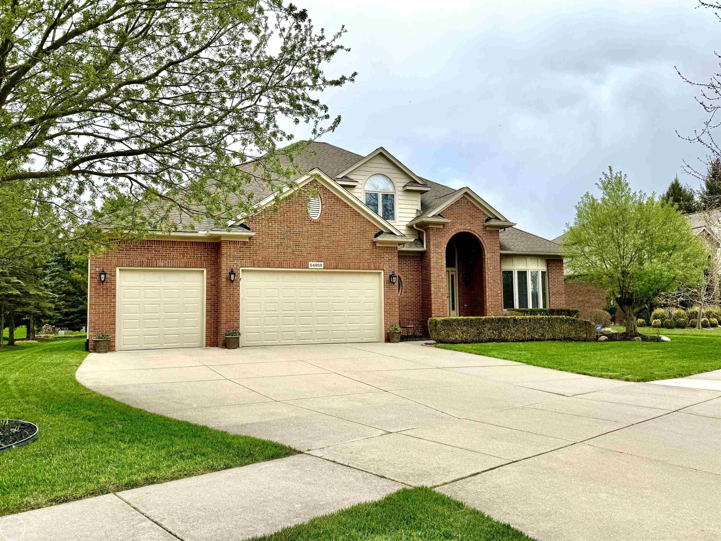 54959 Danielle Street, New Baltimore, MI 48047 — Photo 3