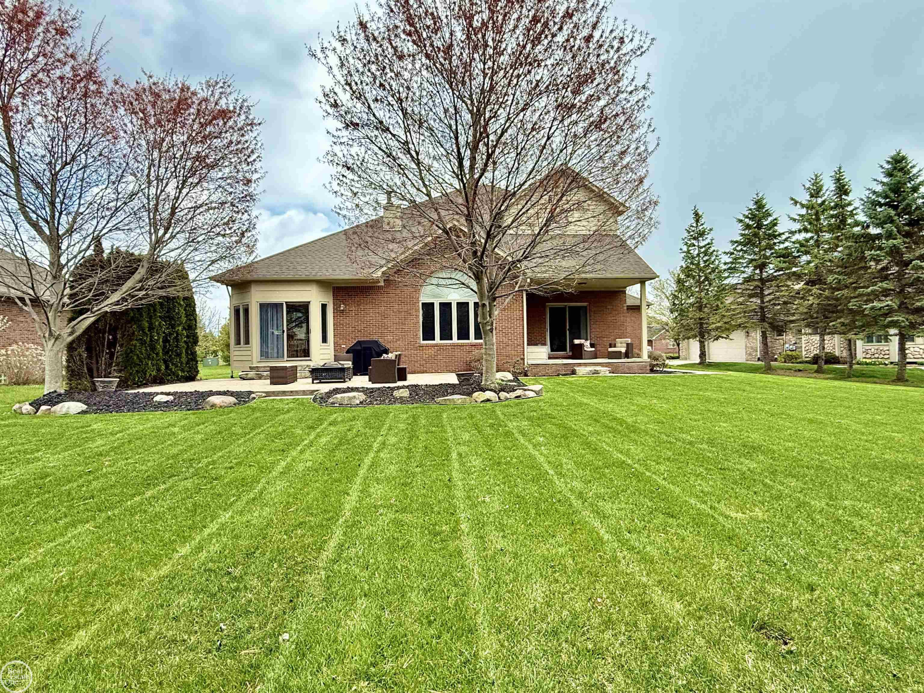 54959 Danielle Street, New Baltimore, MI 48047 — Photo 6