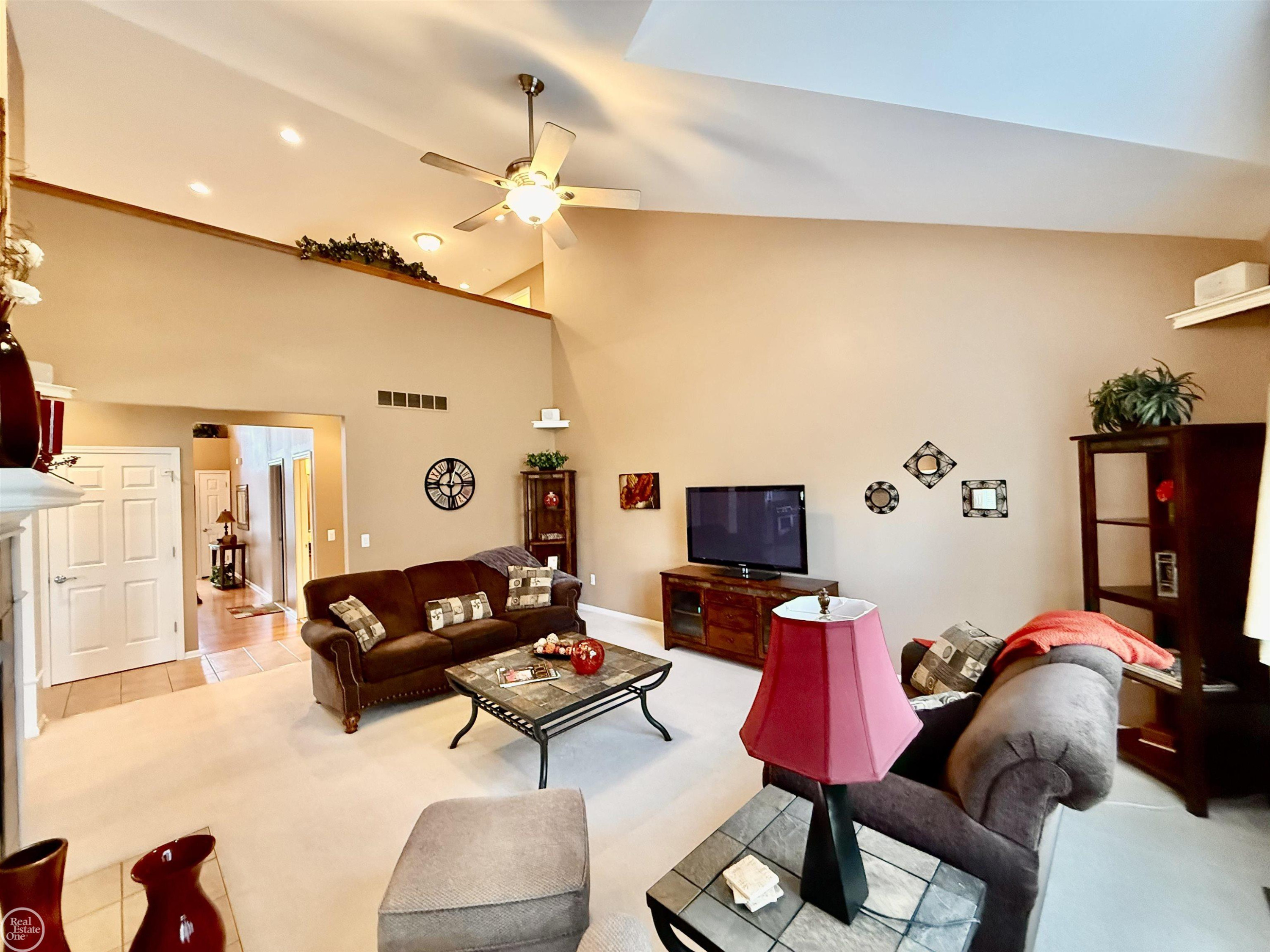 54959 Danielle Street, New Baltimore, MI 48047 — Photo 25