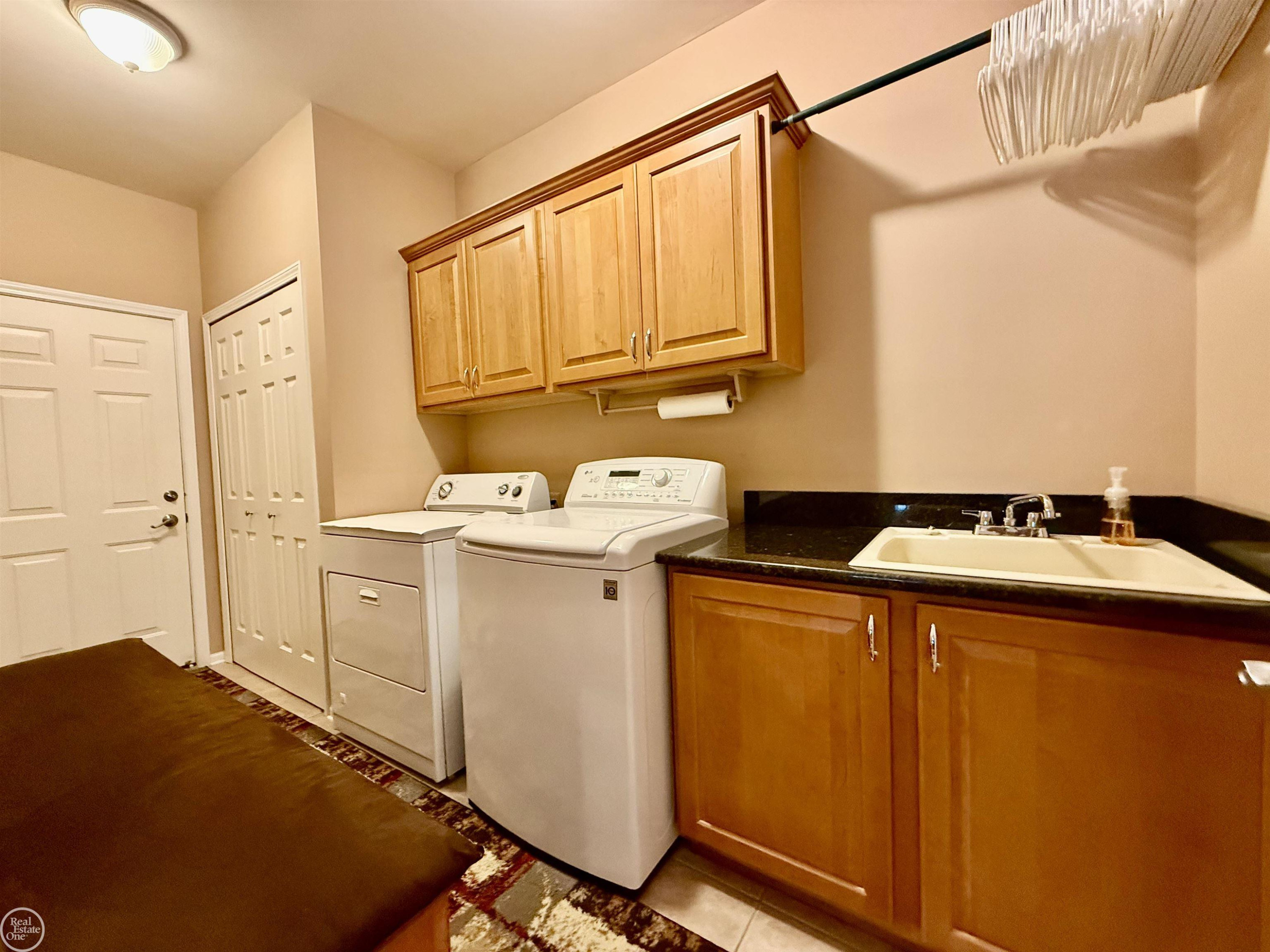 54959 Danielle Street, New Baltimore, MI 48047 — Photo 40