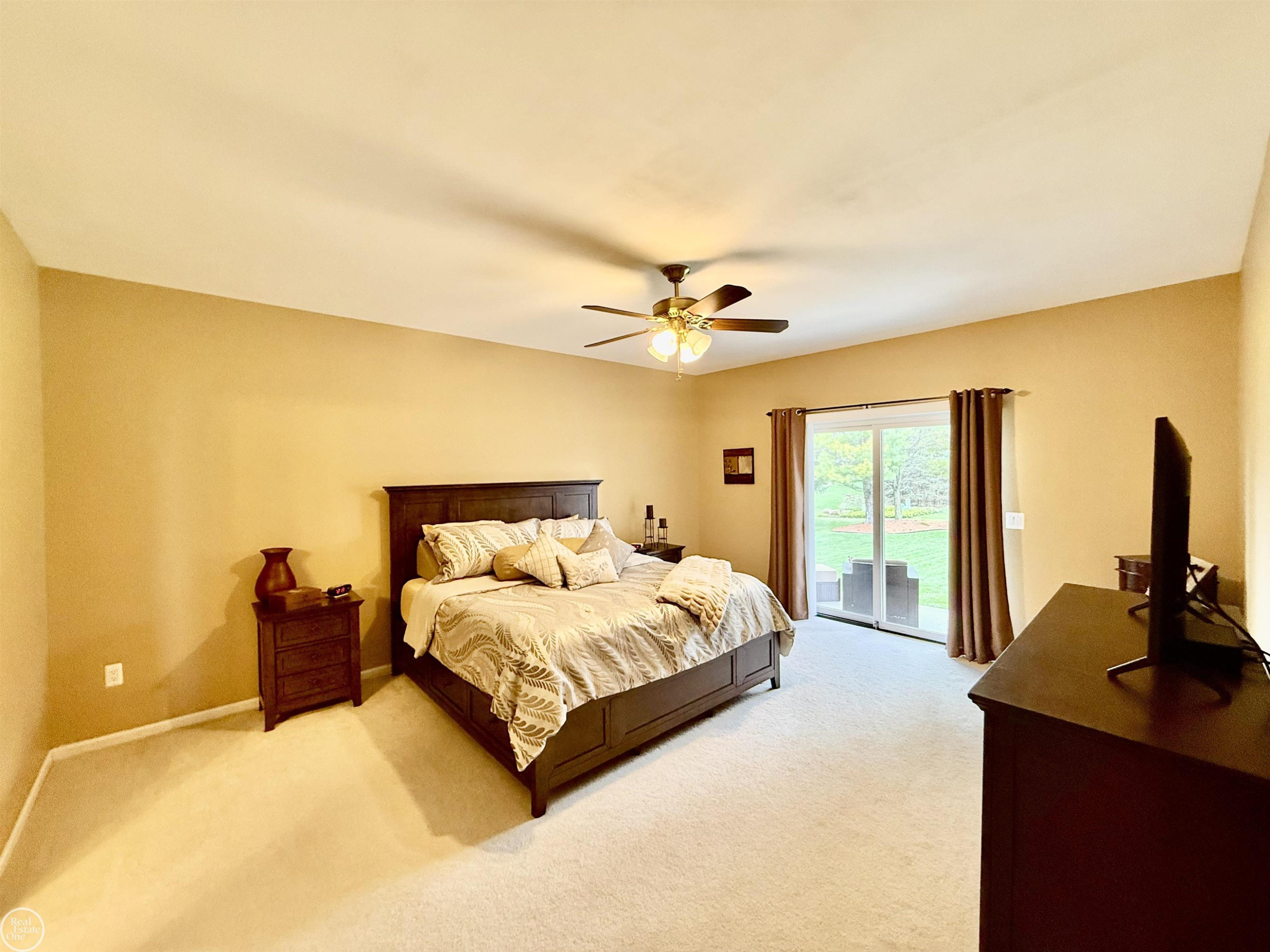 54959 Danielle Street, New Baltimore, MI 48047 — Photo 47