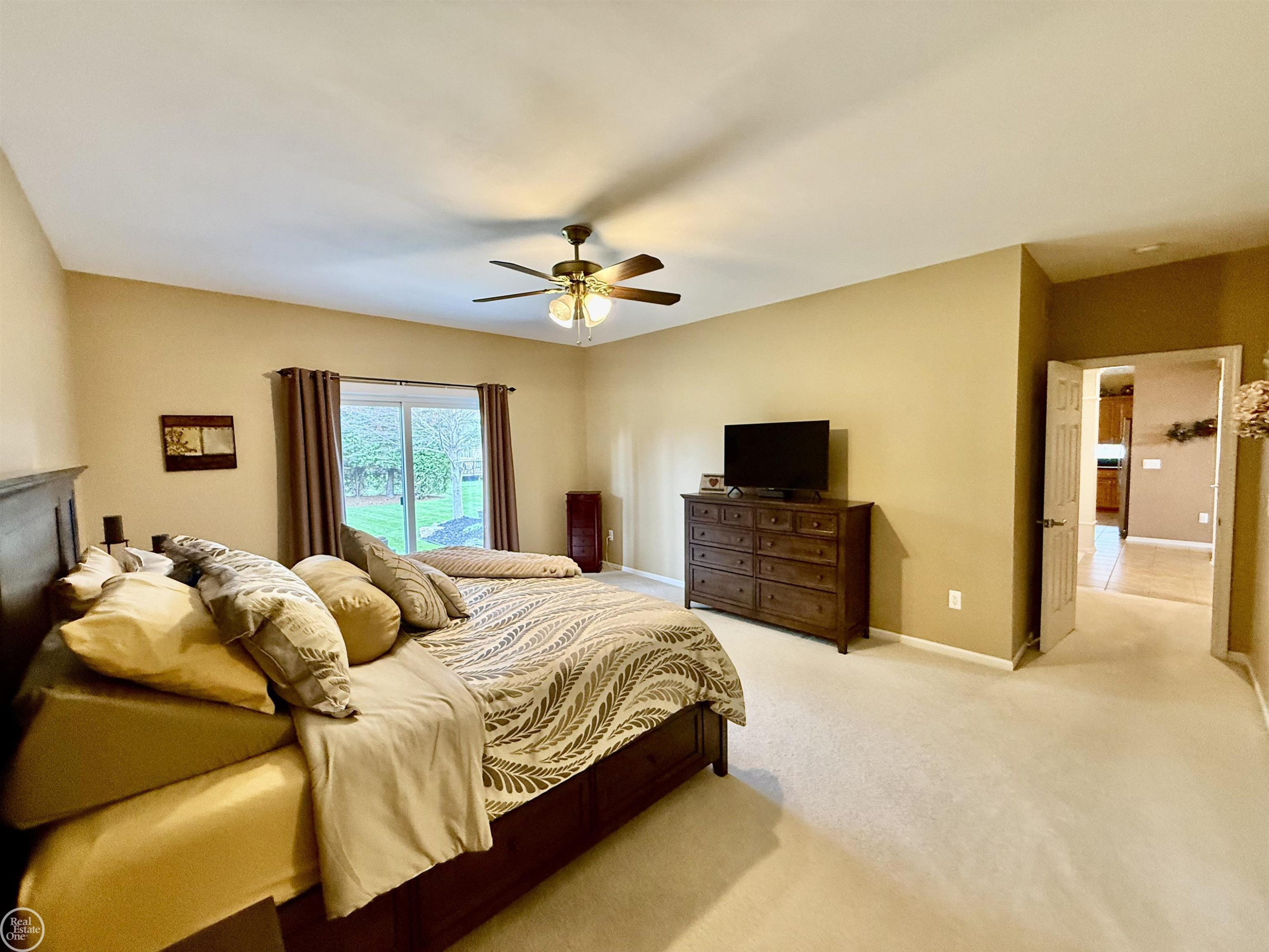 54959 Danielle Street, New Baltimore, MI 48047 — Photo 48