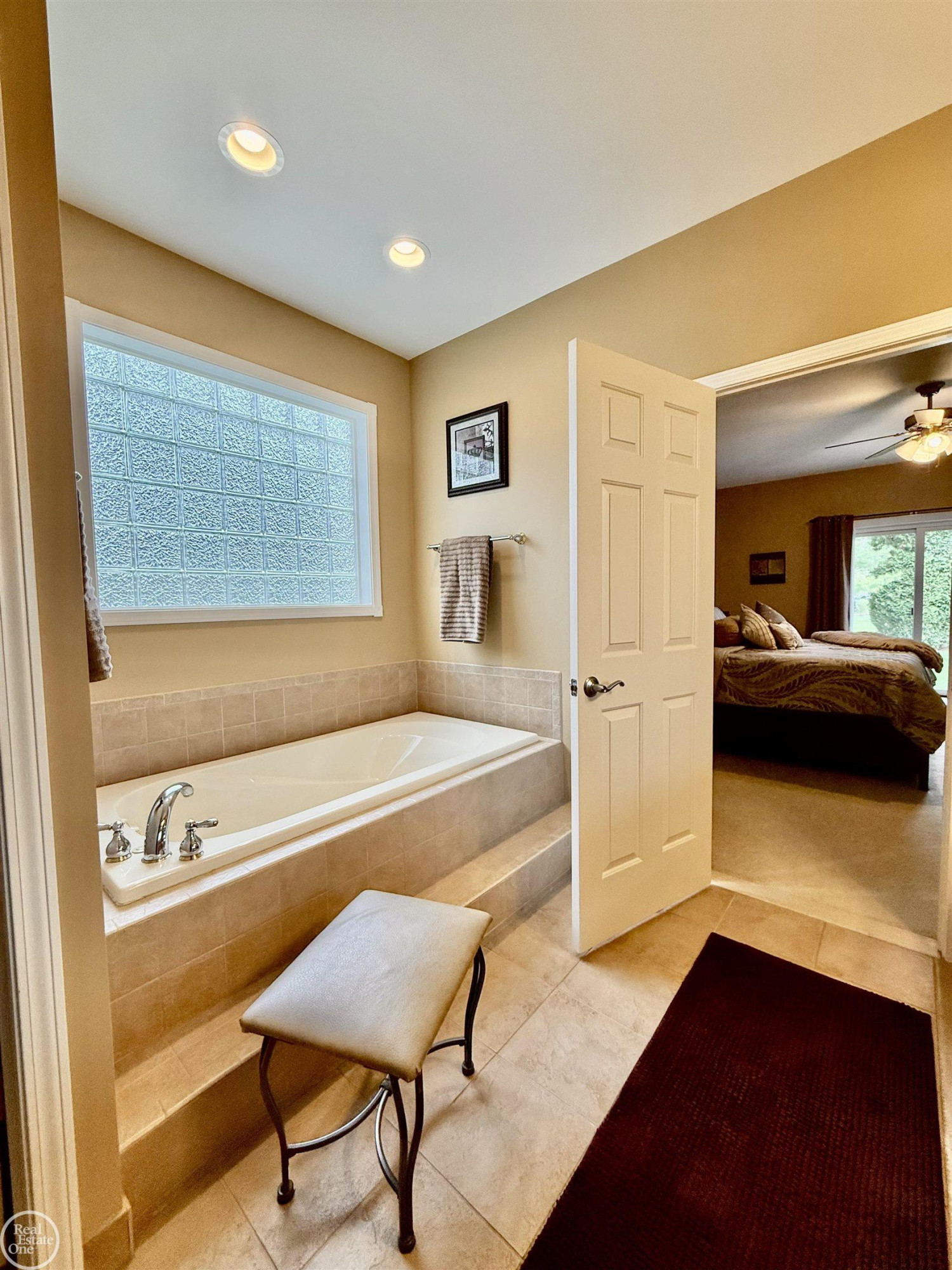 54959 Danielle Street, New Baltimore, MI 48047 — Photo 54