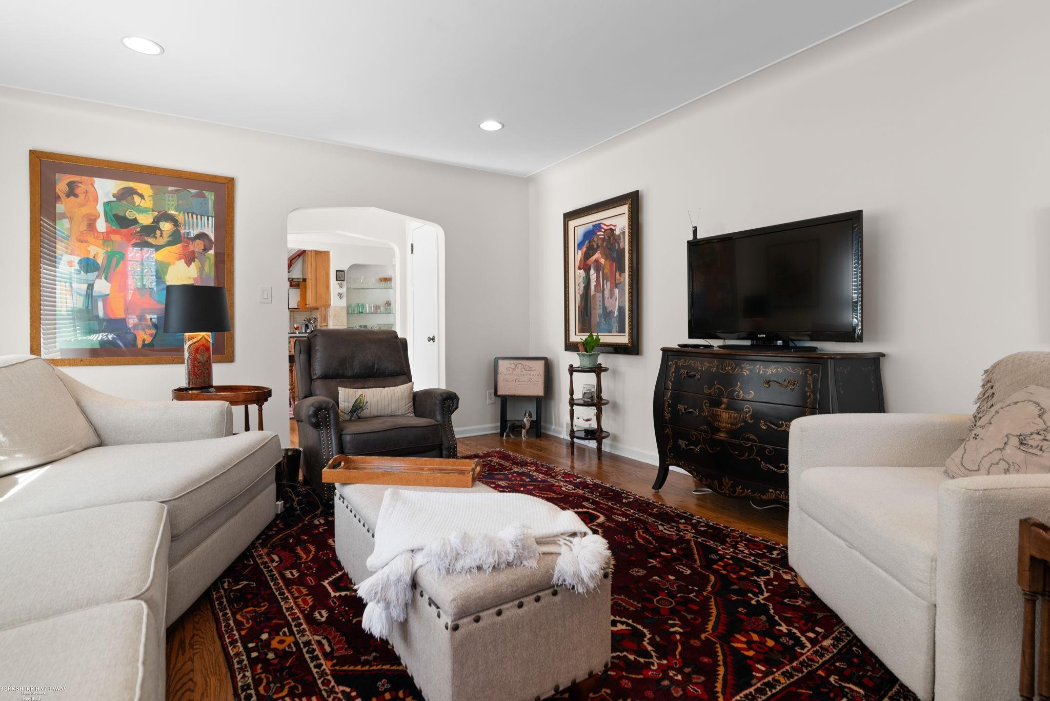 832 Loraine Street, Grosse Pointe, MI 48230 — Photo 3