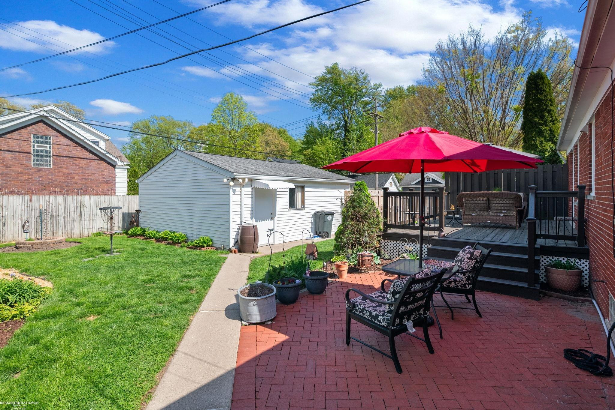 832 Loraine Street, Grosse Pointe, MI 48230 — Photo 20