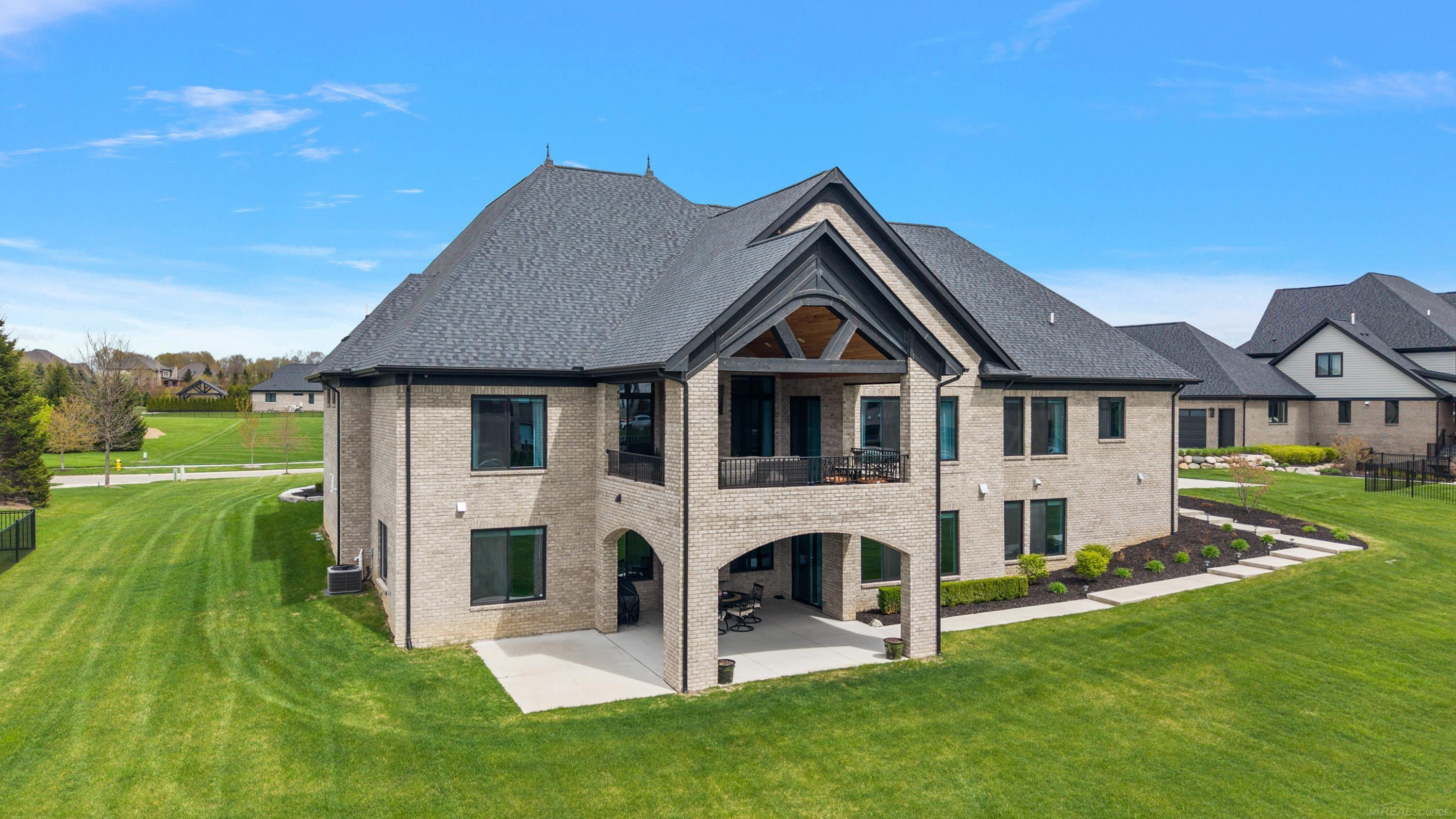 61573 Cotswold Drive - Photo 4