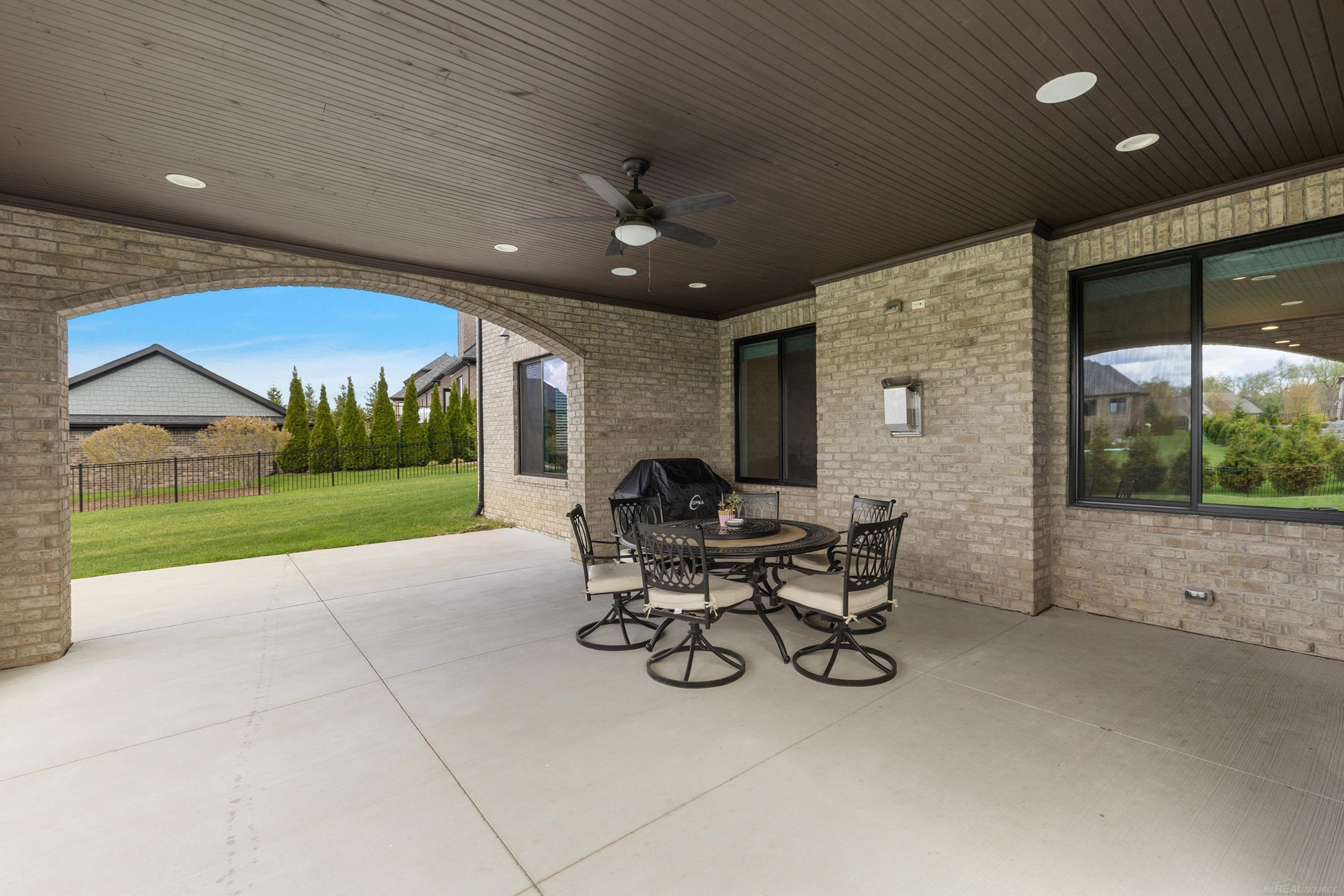 61573 Cotswold Drive, MI — Photo 9