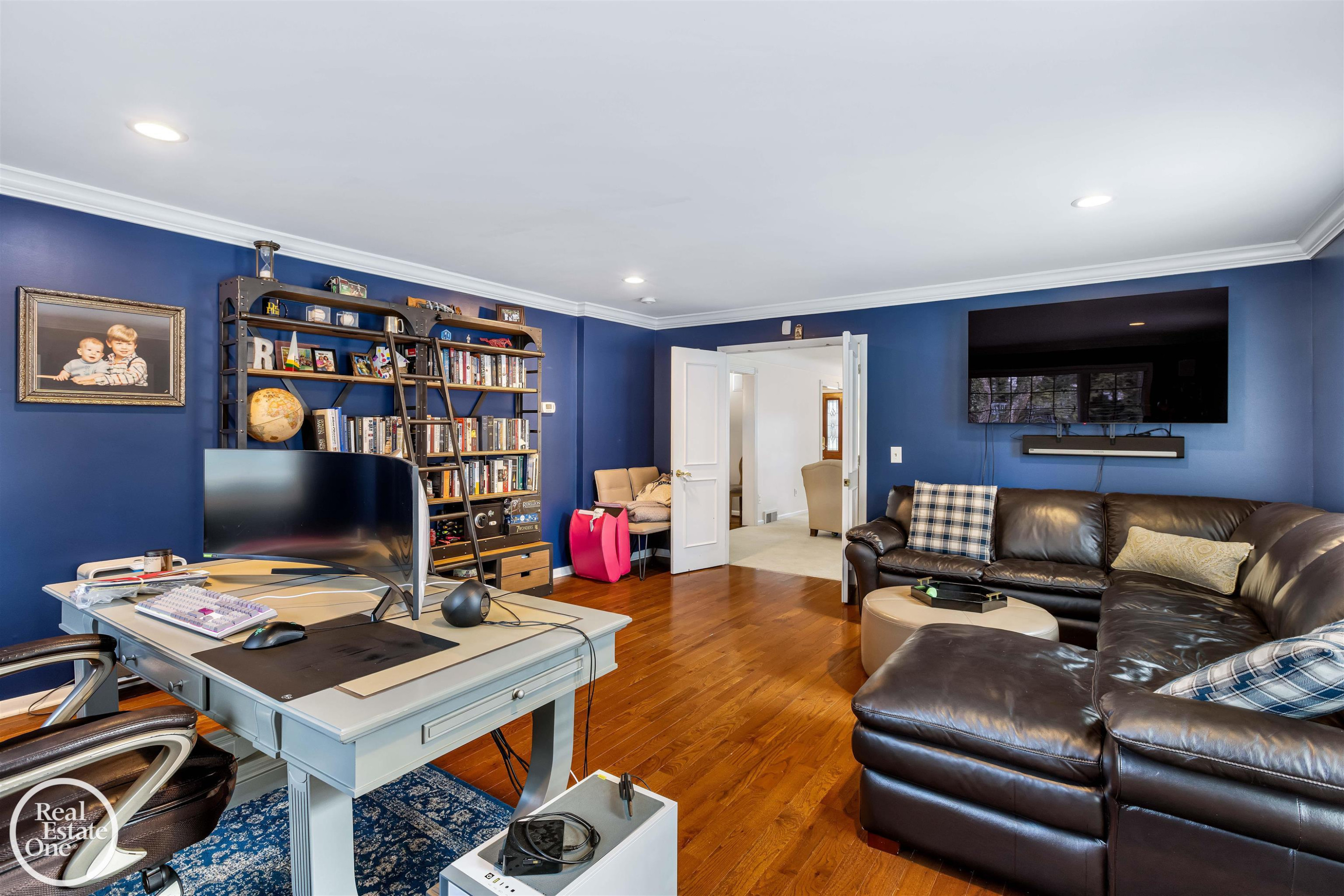 535 Ballantyne Road, Grosse Pointe Shores, MI 48236 — Photo 12
