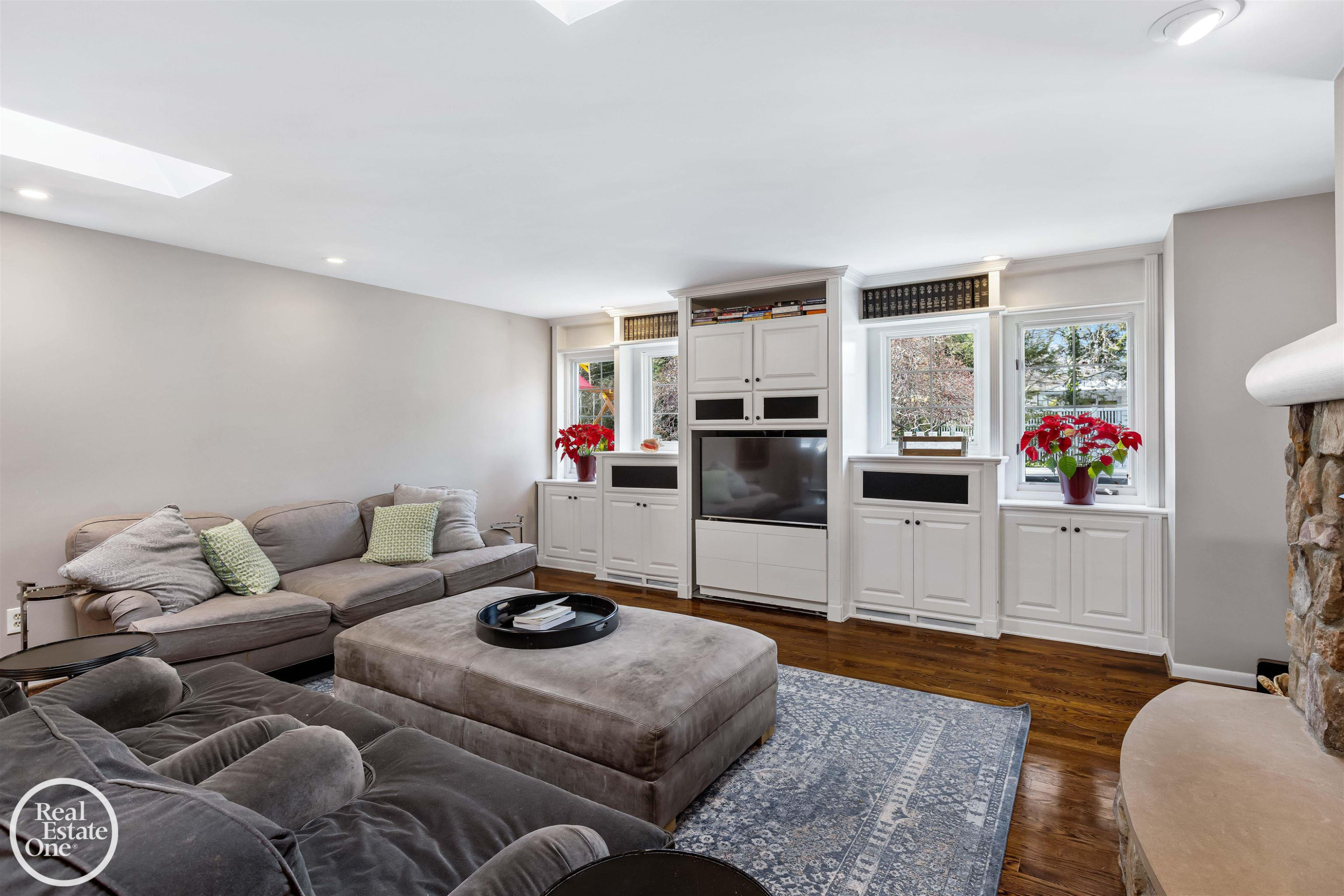 535 Ballantyne Road, Grosse Pointe Shores, MI 48236 — Photo 16
