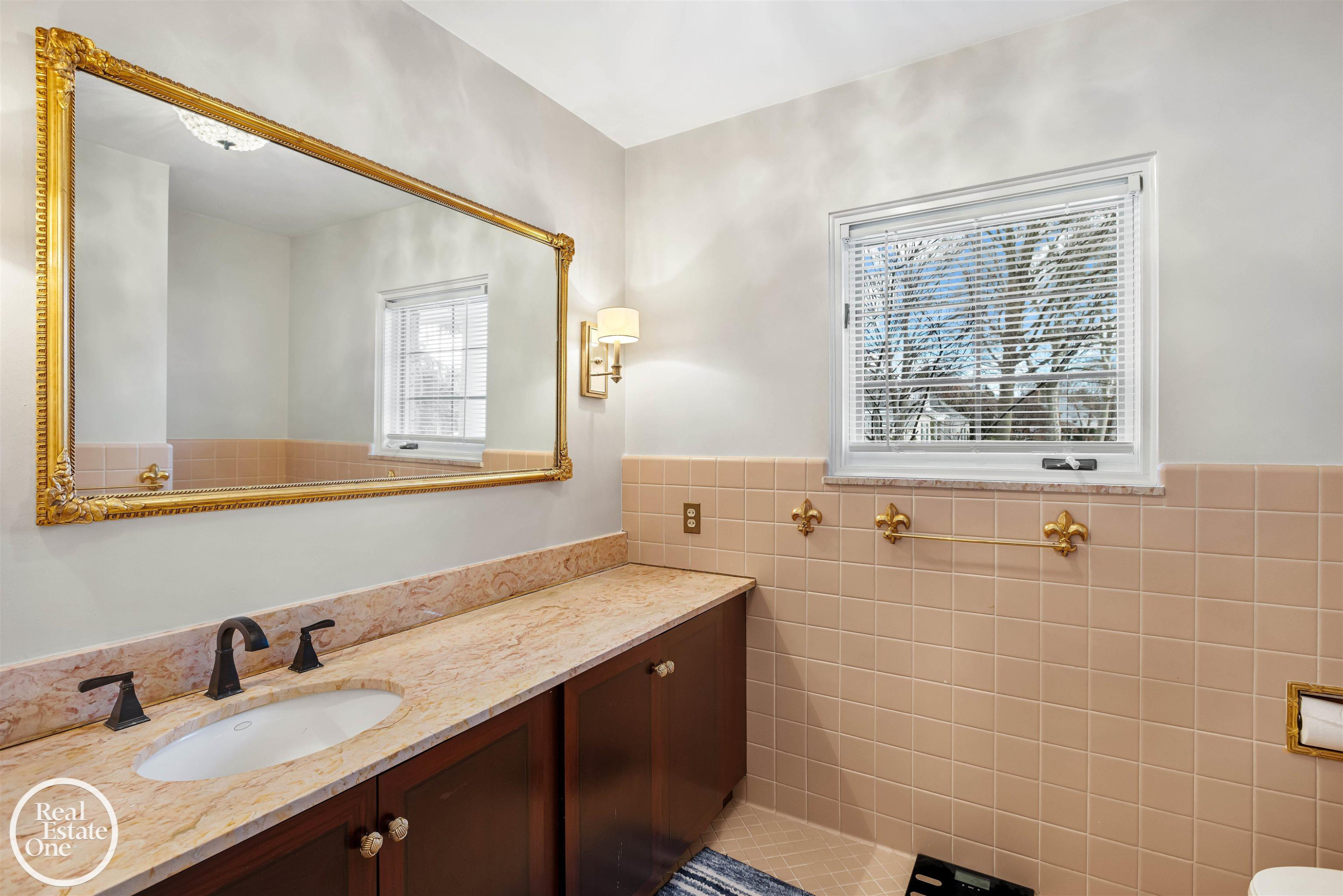 535 Ballantyne Road, Grosse Pointe Shores, MI 48236 — Photo 33