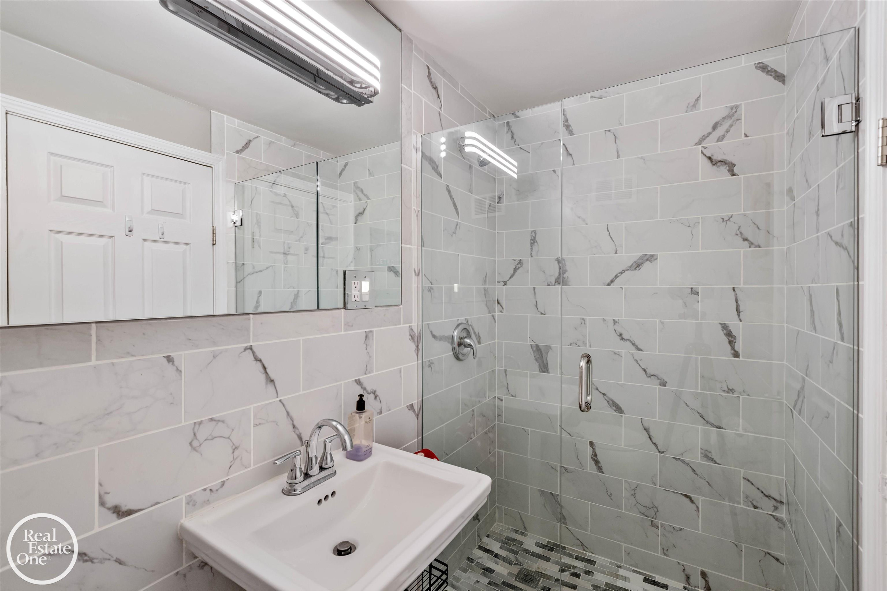 535 Ballantyne Road, Grosse Pointe Shores, MI 48236 — Photo 58