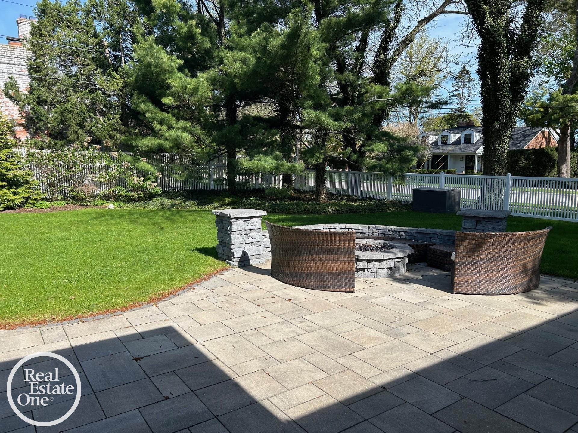 535 Ballantyne Road, Grosse Pointe Shores, MI 48236 — Photo 87