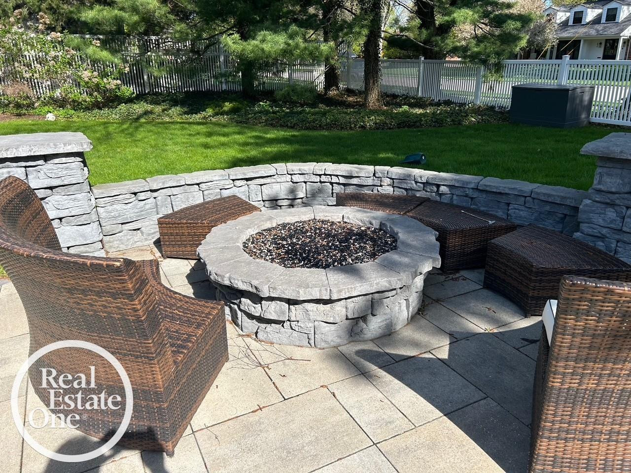 535 Ballantyne Road, Grosse Pointe Shores, MI 48236 — Photo 89