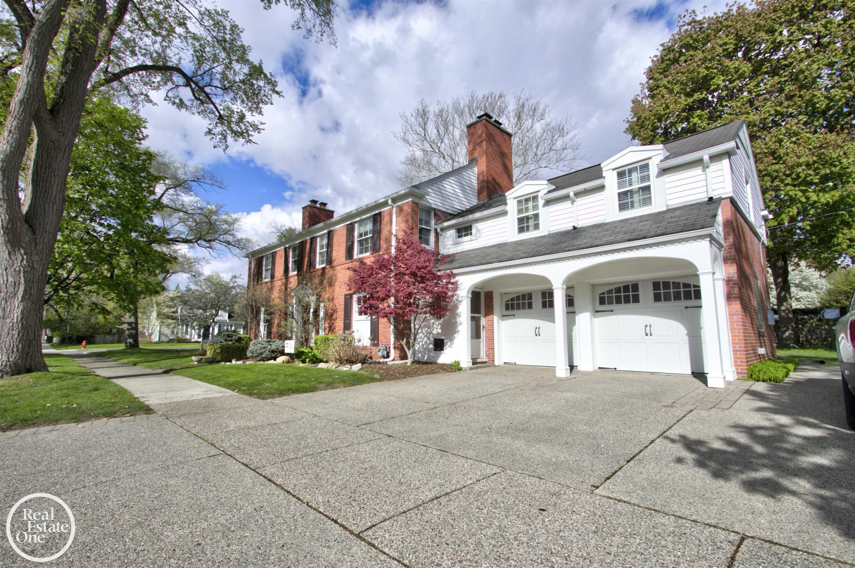 203 Ridge Road, Grosse Pointe Farms, MI 48236 — Photo 4