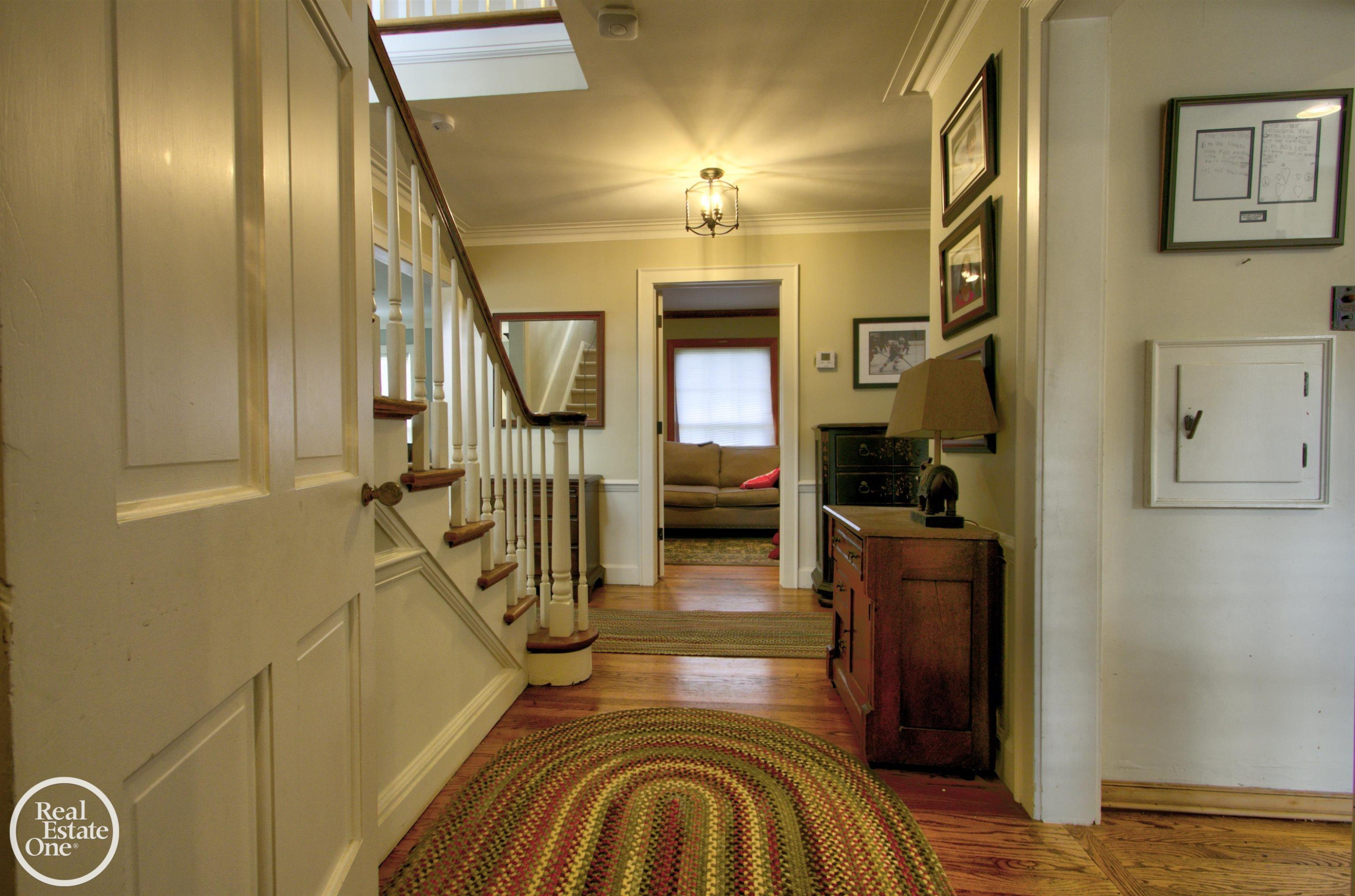 203 Ridge Road, Grosse Pointe Farms, MI 48236 — Photo 11