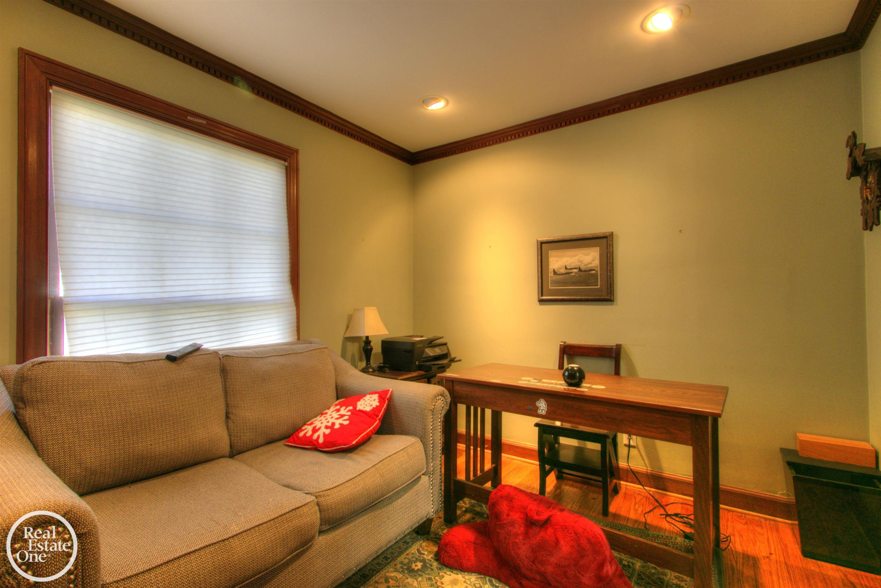 203 Ridge Road, Grosse Pointe Farms, MI 48236 — Photo 16
