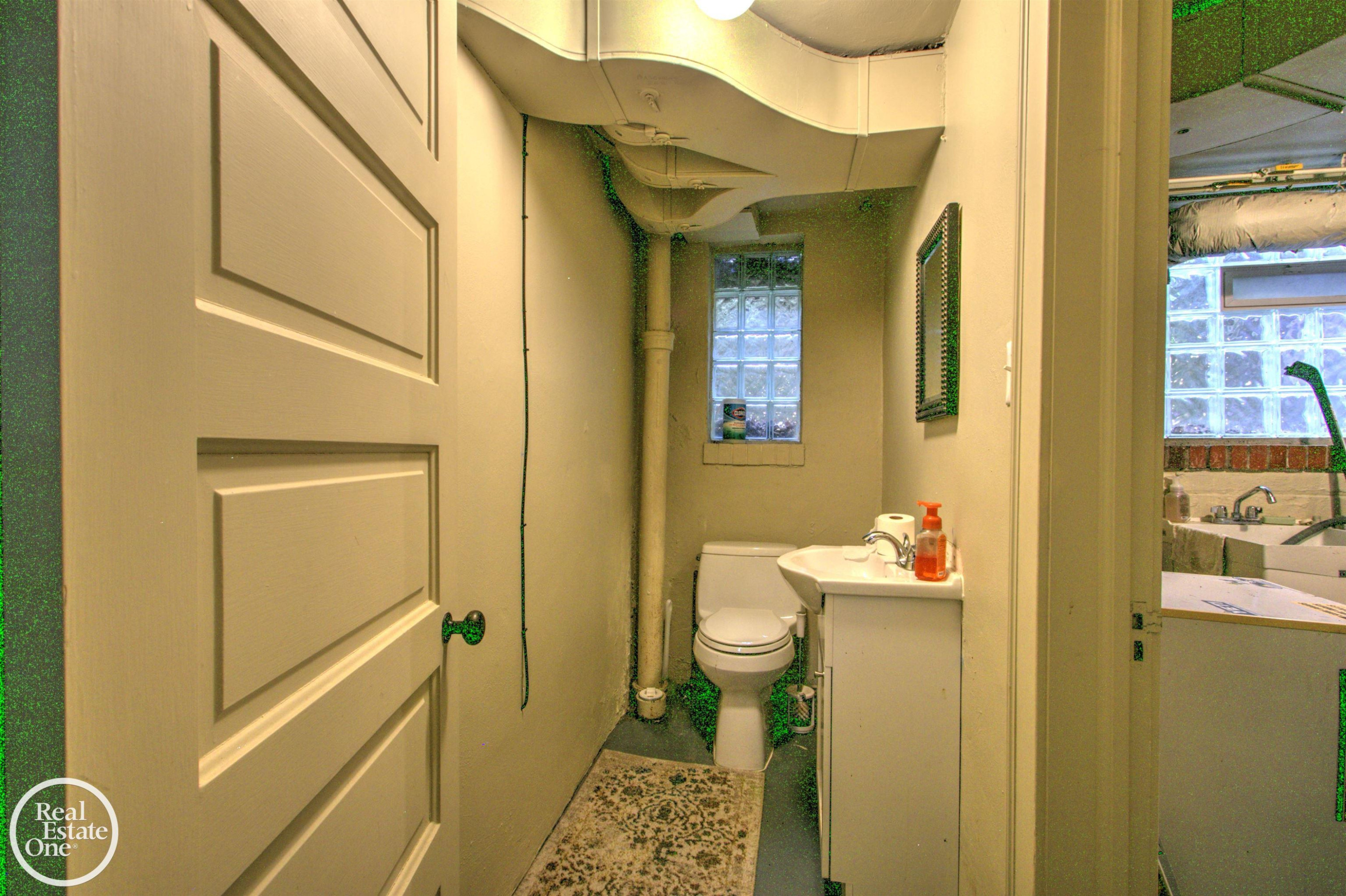 203 Ridge Road, Grosse Pointe Farms, MI 48236 — Photo 44